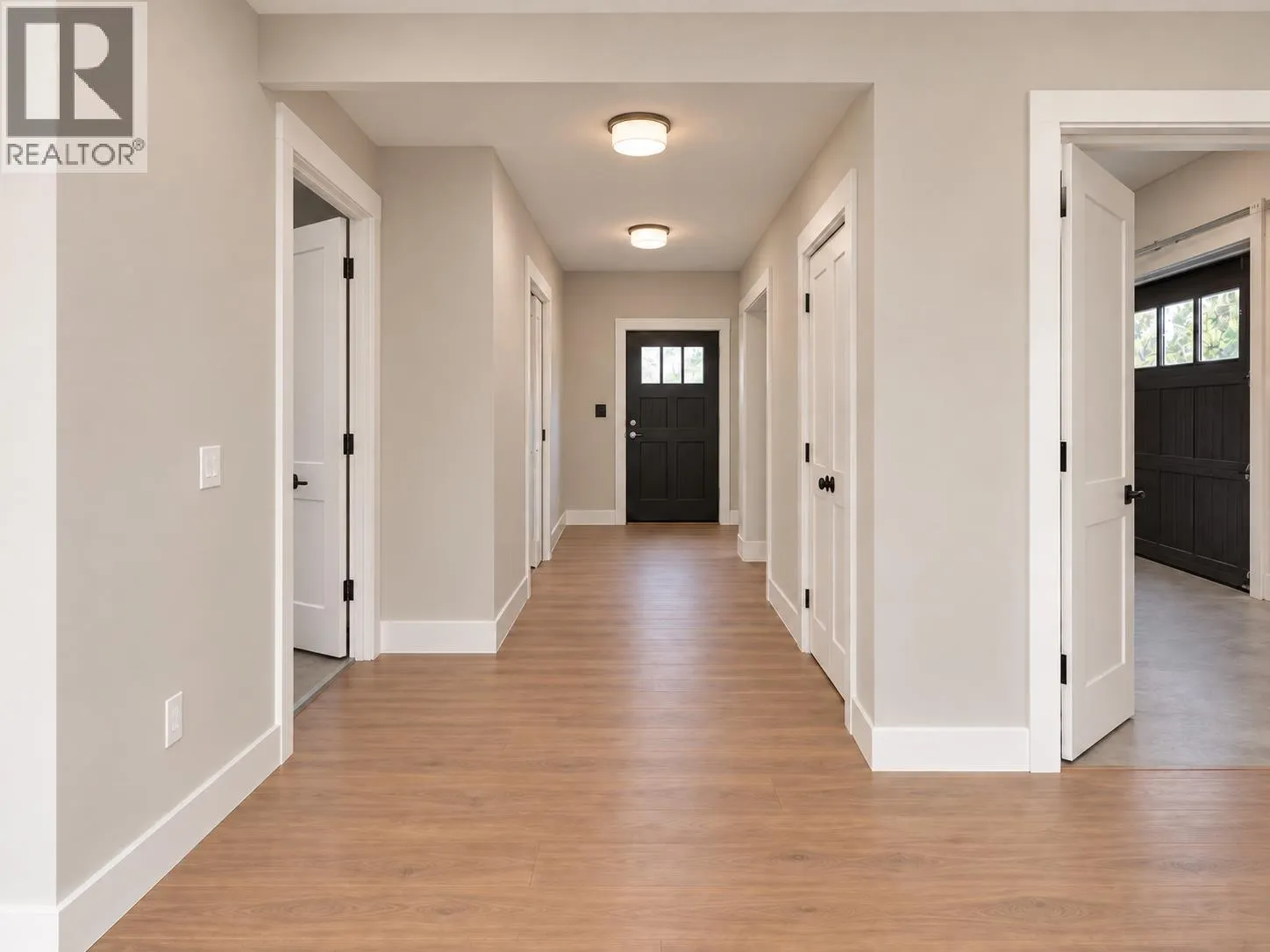 421 Wildstone Close N Unit# 4