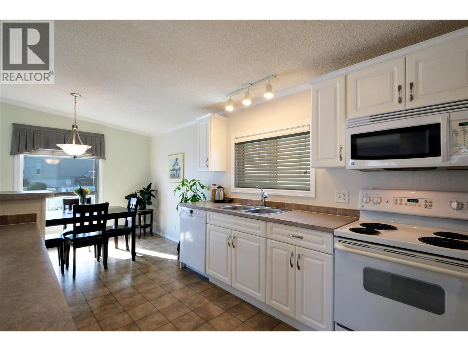 9410 115TH Street Unit# 33