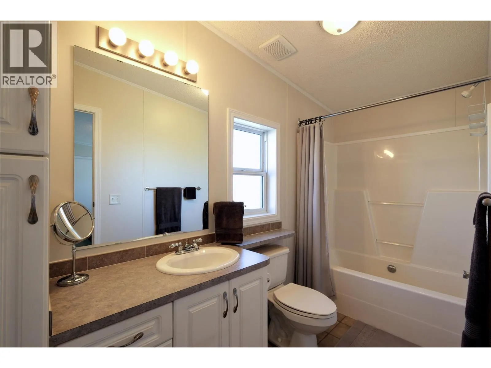 9410 115TH Street Unit# 33