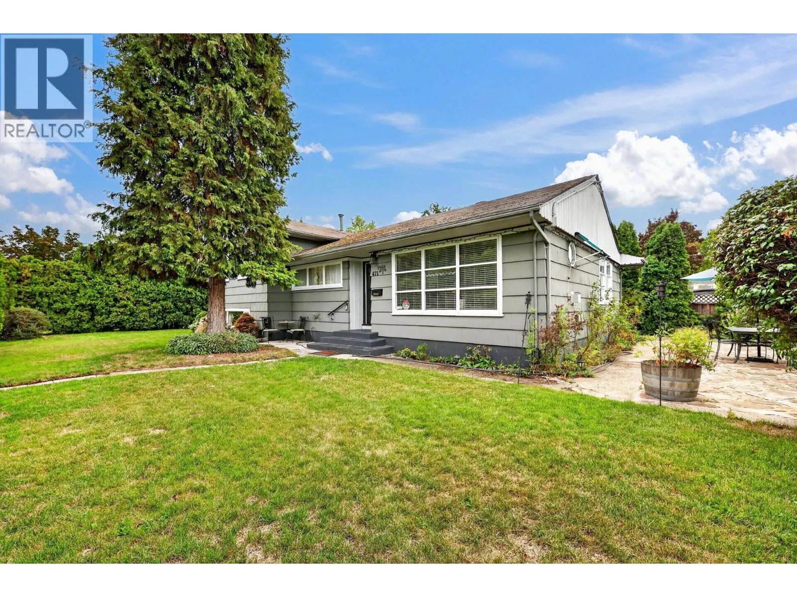 471 Cadder Avenue