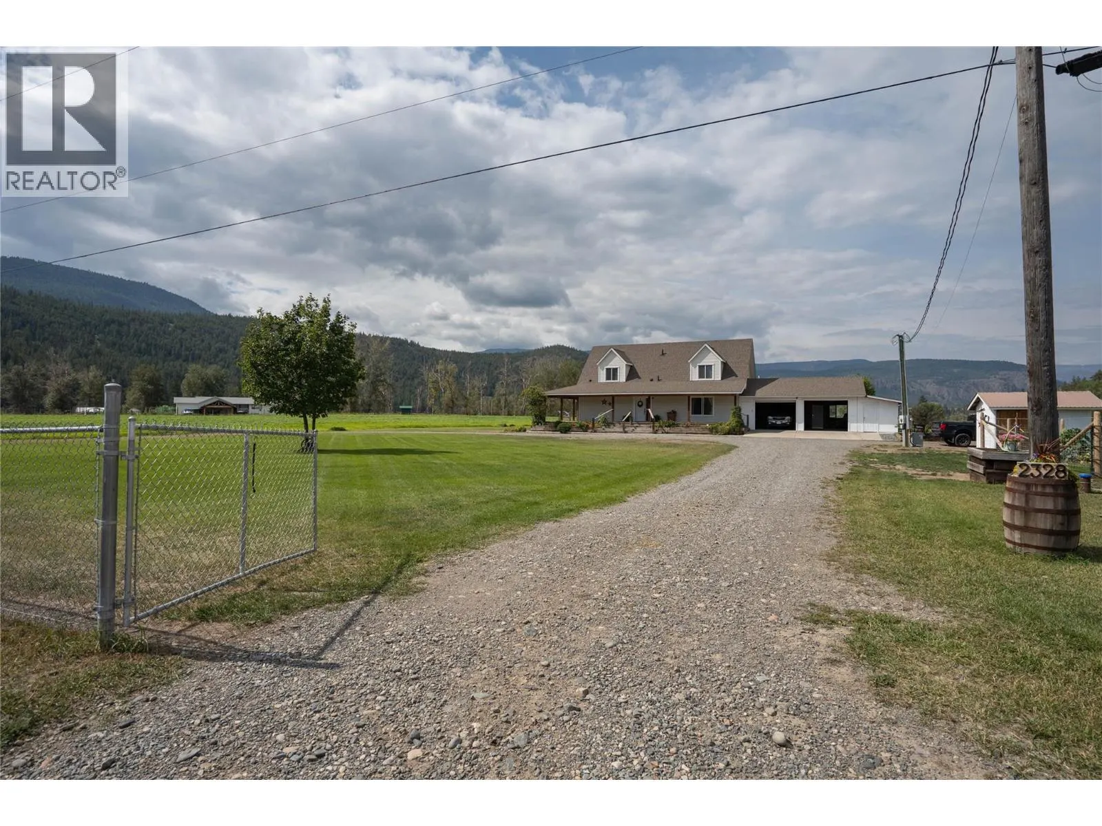 2328 Willgoose Road