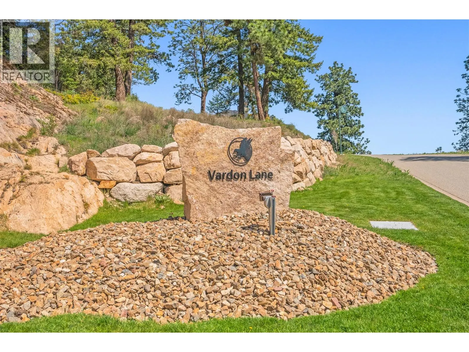 501 Vardon Lane