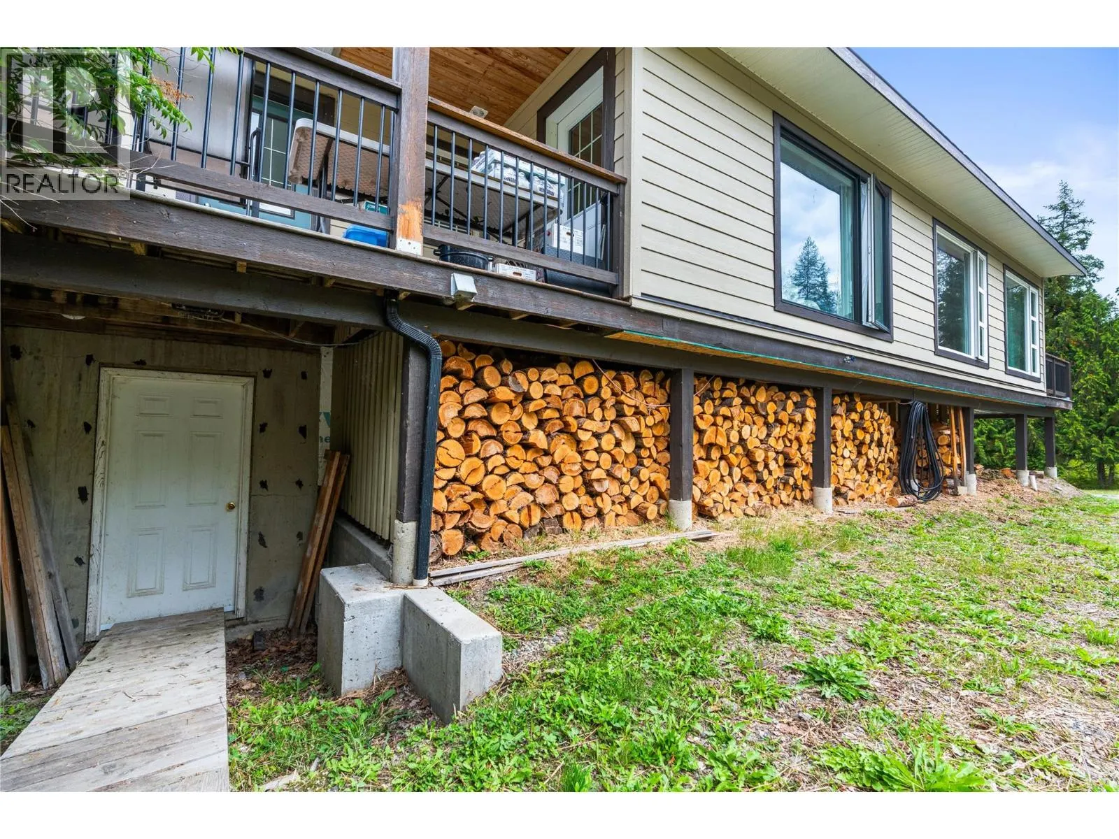 5089A Cedar Hill Road