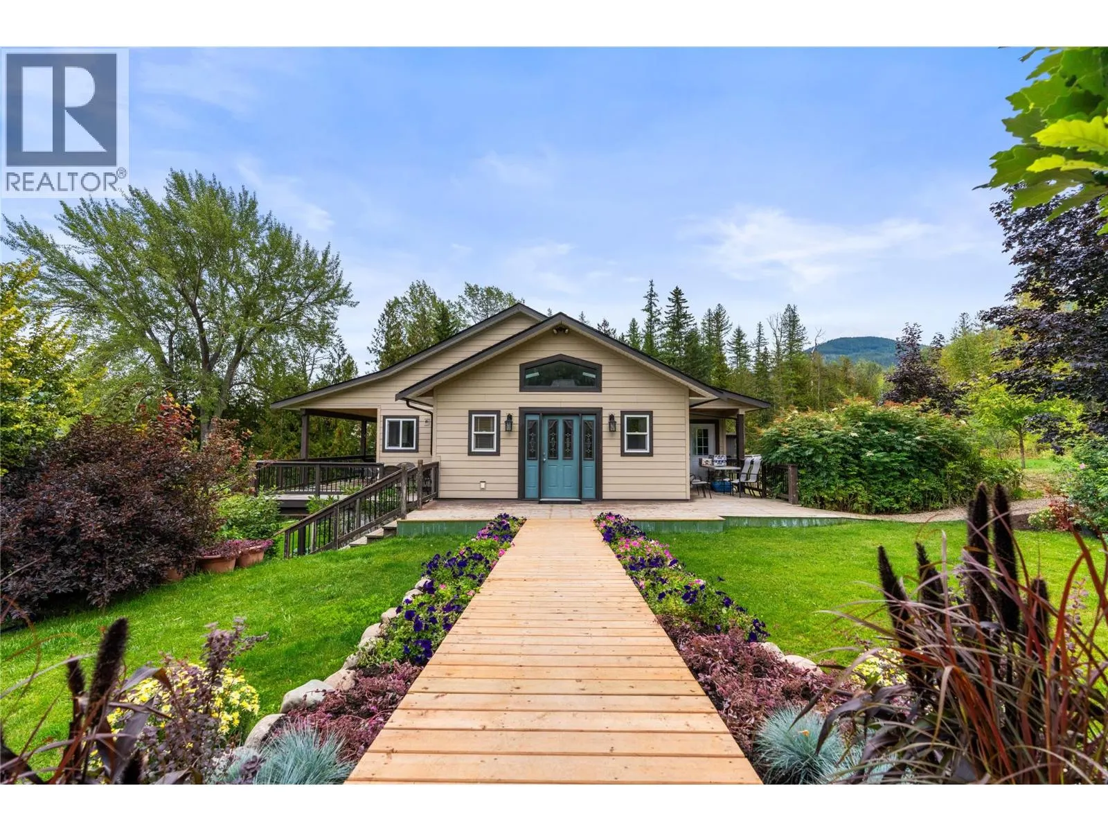 5089A Cedar Hill Road