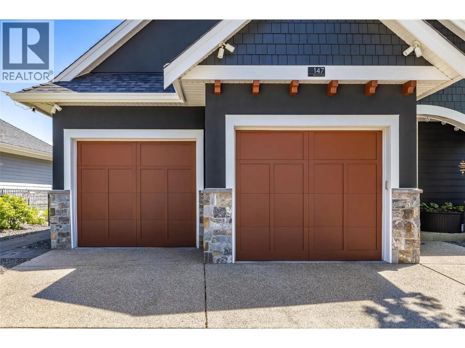 147 Skyland Drive