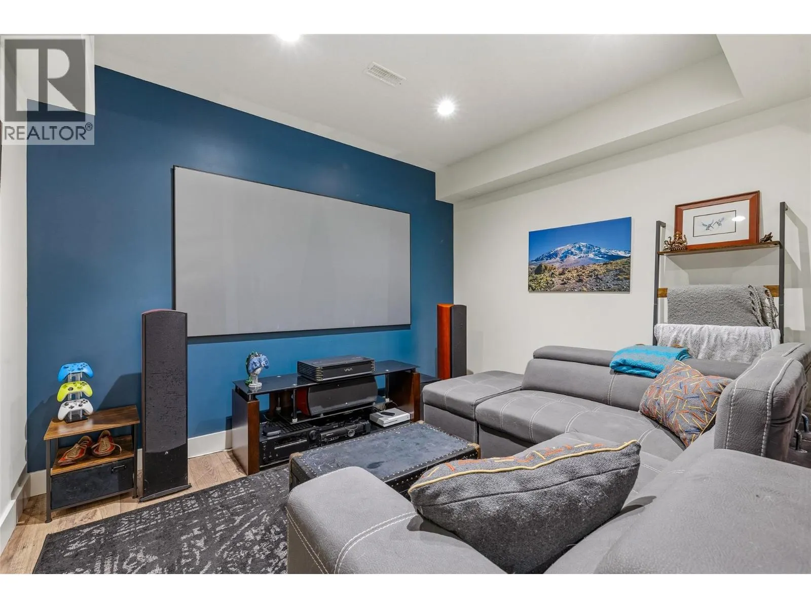 147 Skyland Drive