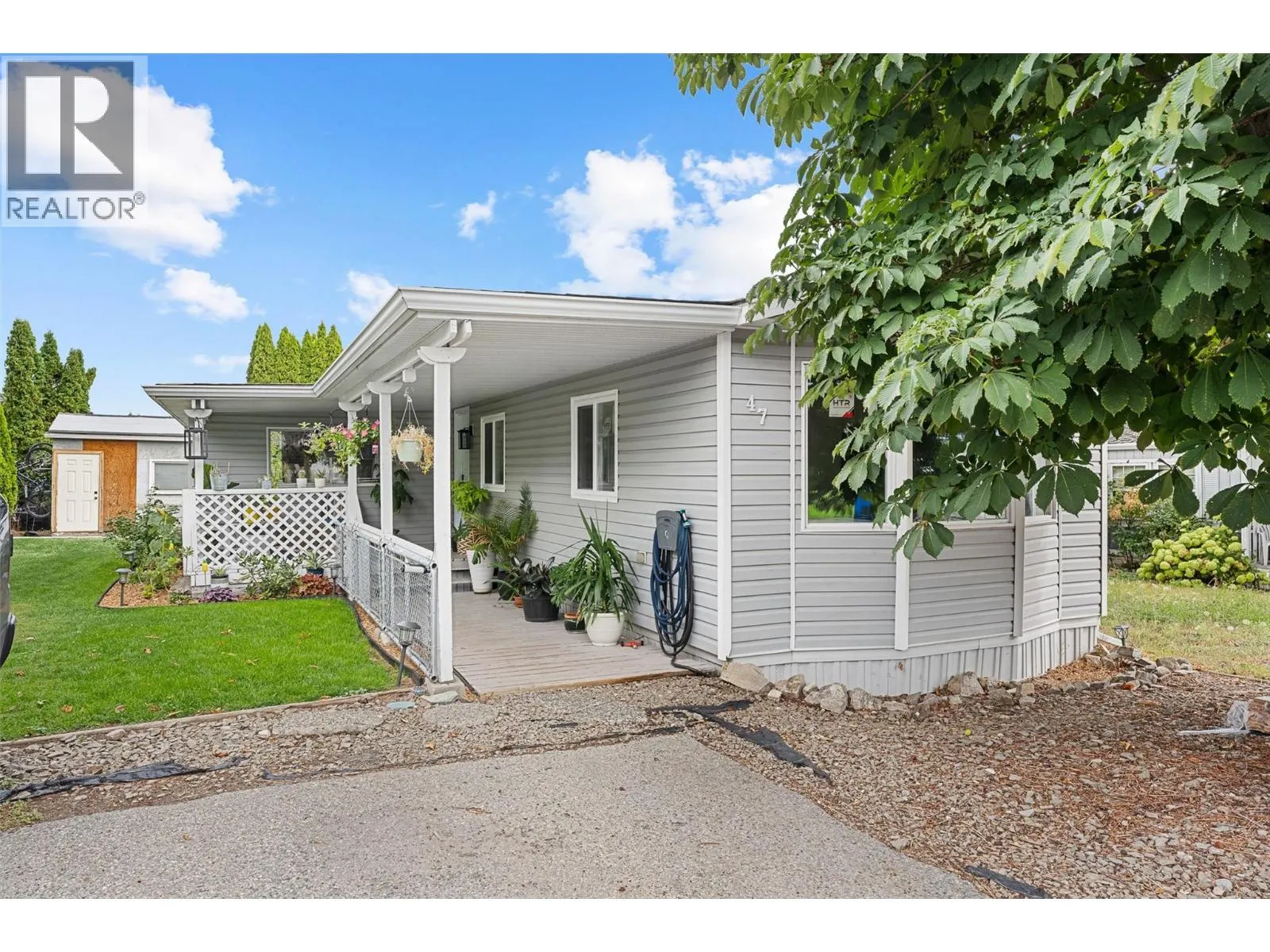 3381 Village Green Way Unit# 47