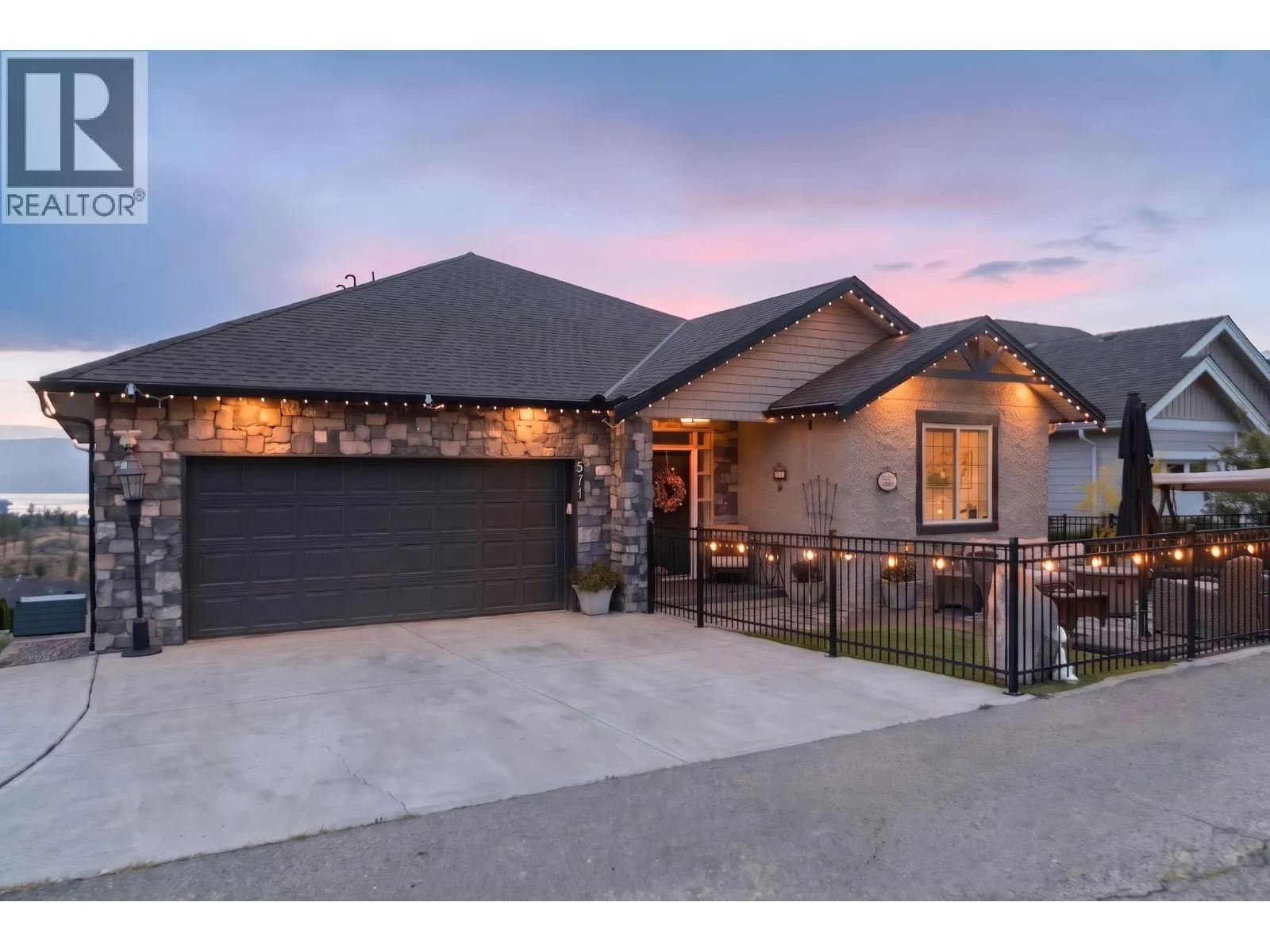 871 Kuipers Crescent