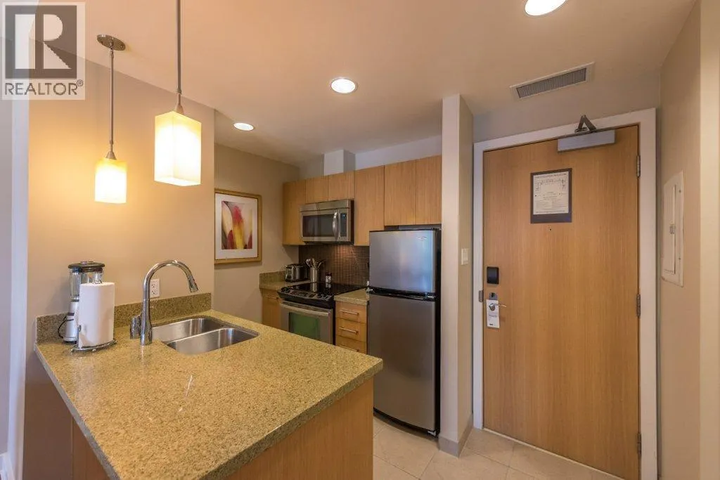 15 PARK Place Unit# 334