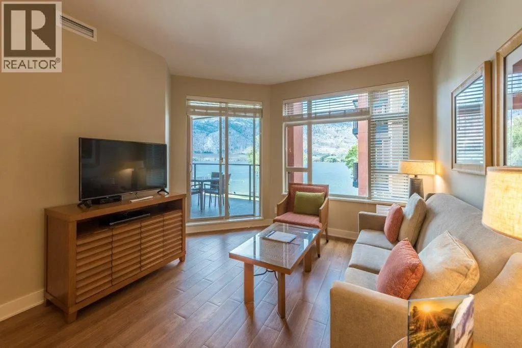 15 PARK Place Unit# 334