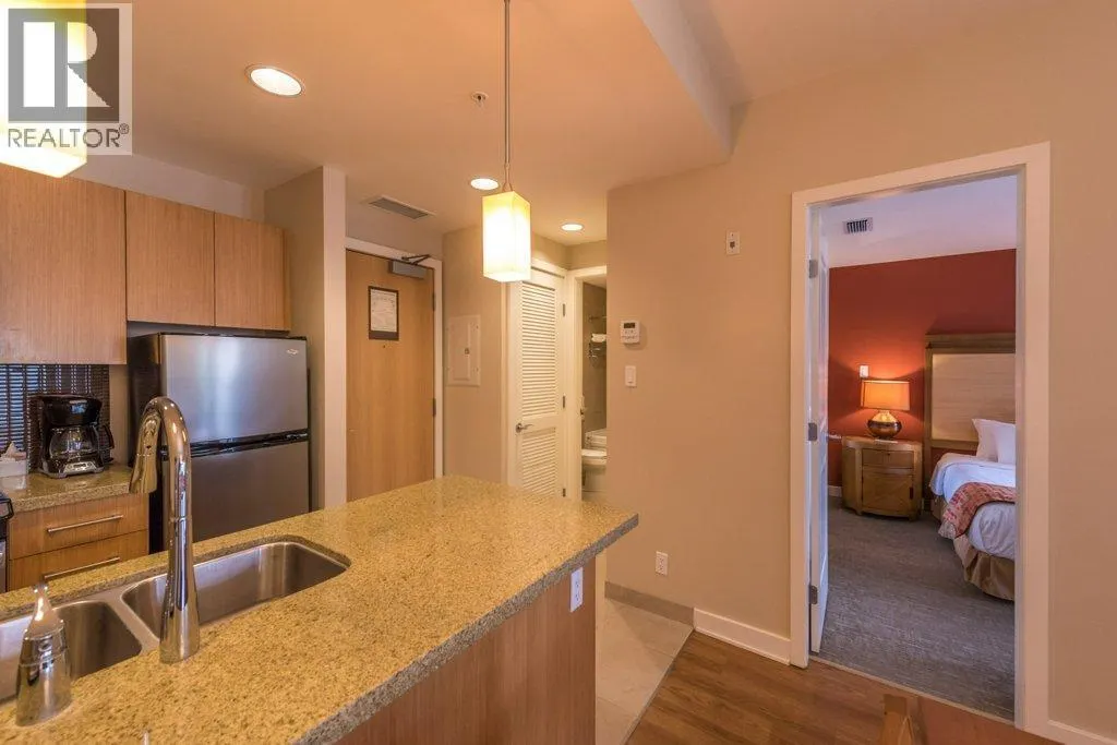 15 PARK Place Unit# 334