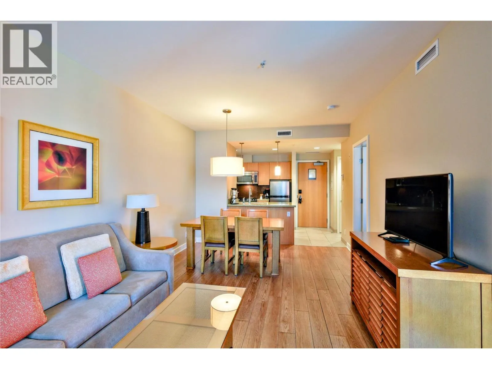 15 PARK Place Unit# 334