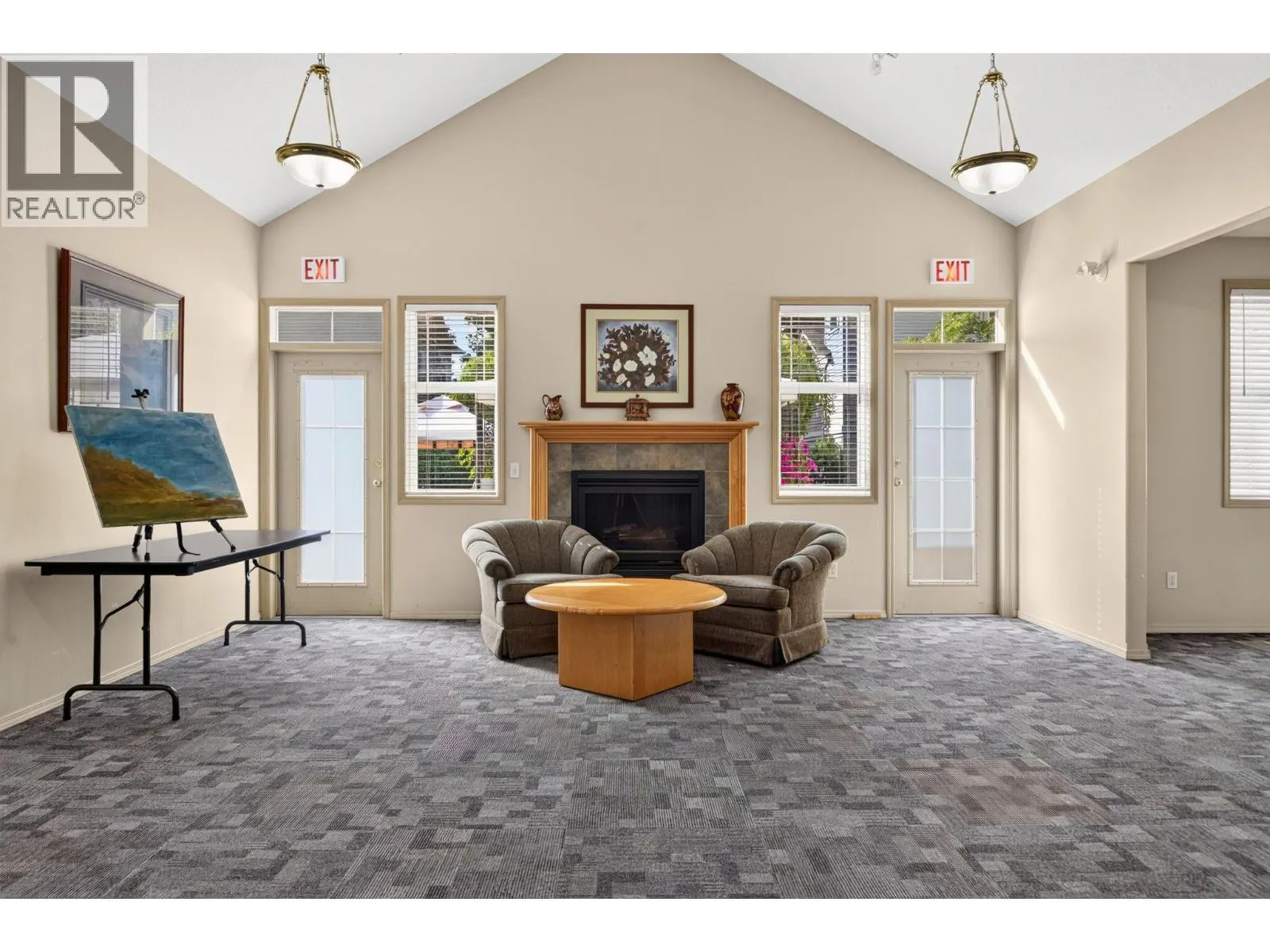 555 Houghton Road Unit# 219