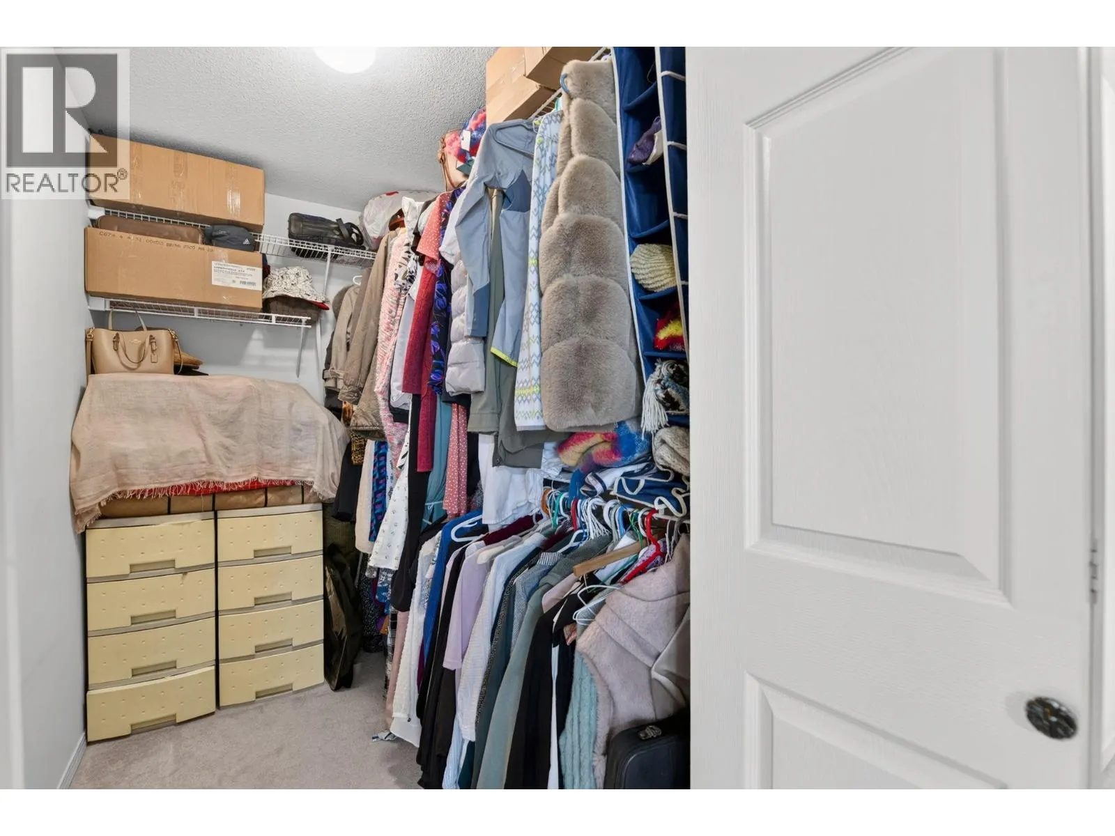 555 Houghton Road Unit# 219