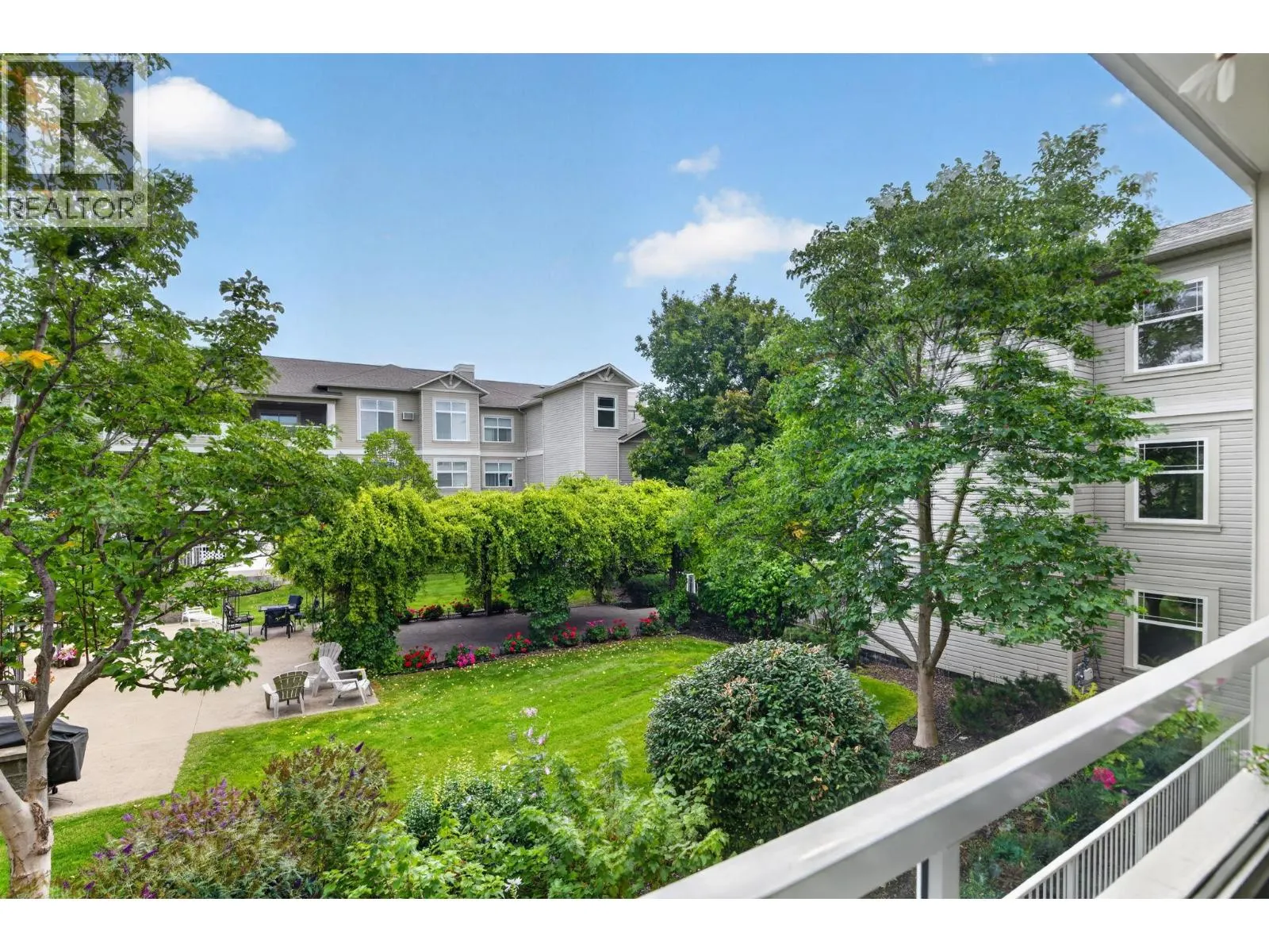 555 Houghton Road Unit# 219