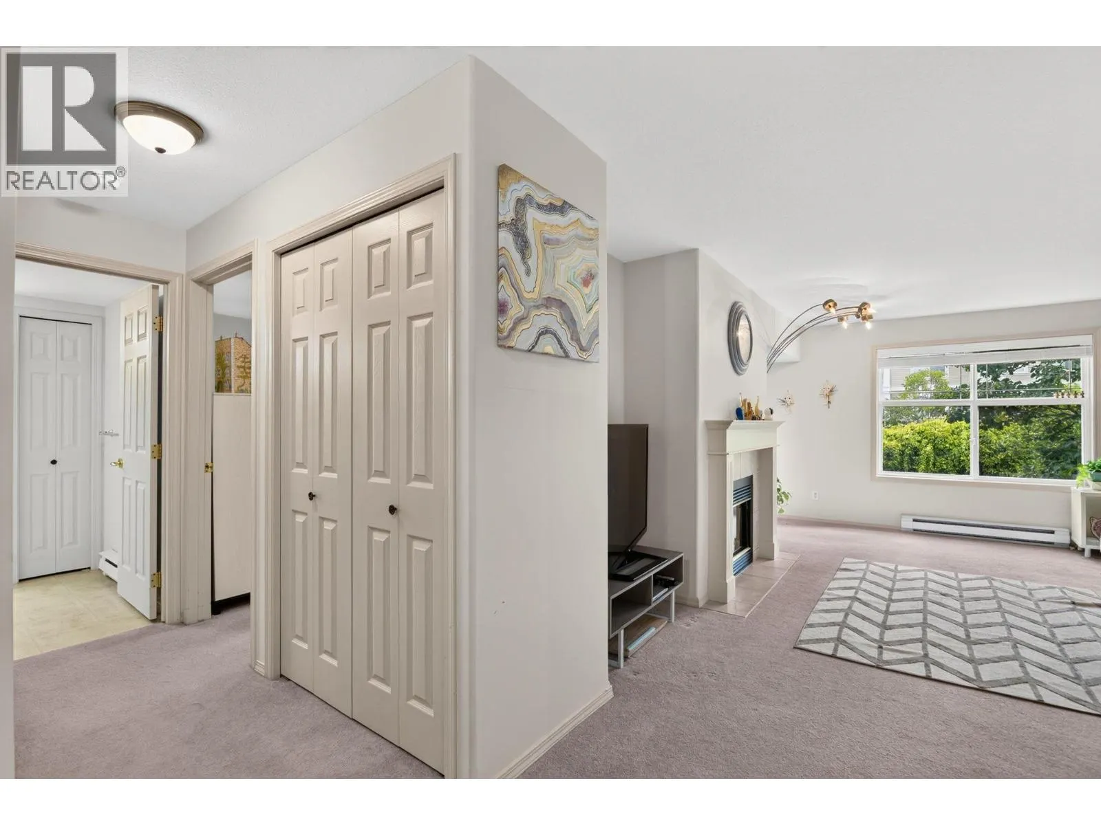 555 Houghton Road Unit# 219