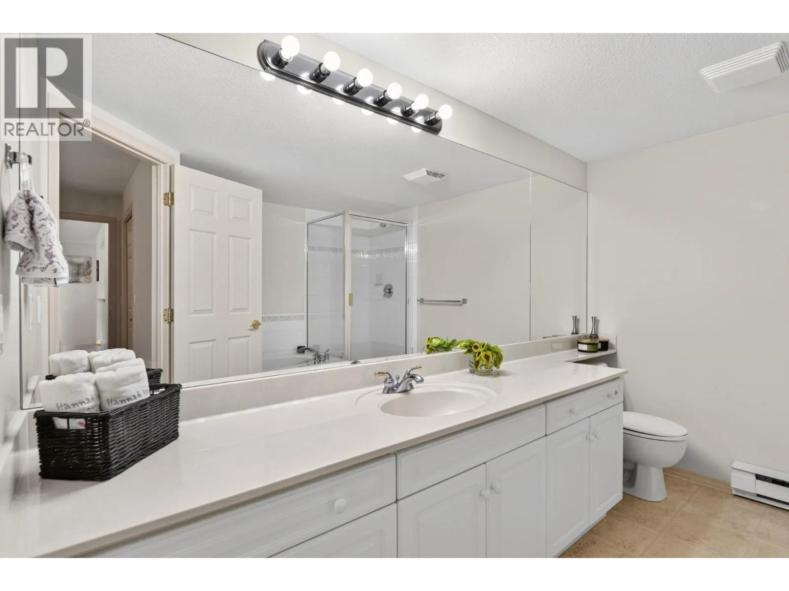 555 Houghton Road Unit# 219