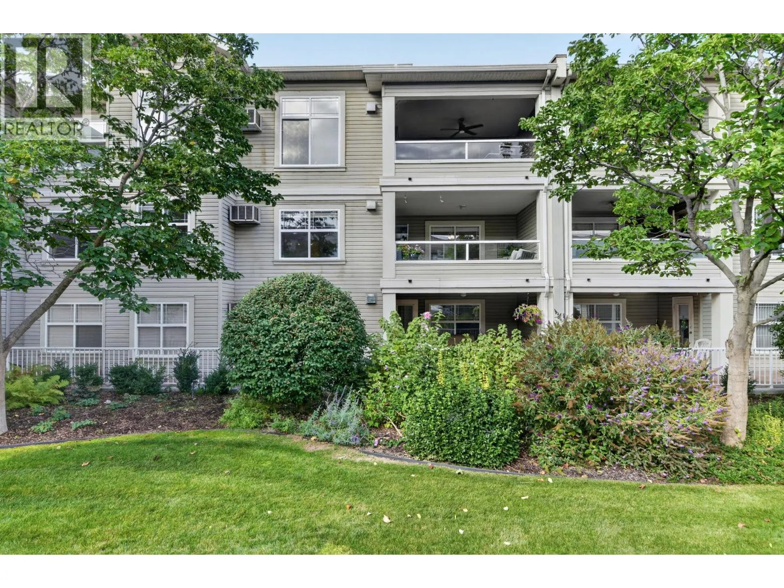 555 Houghton Road Unit# 219