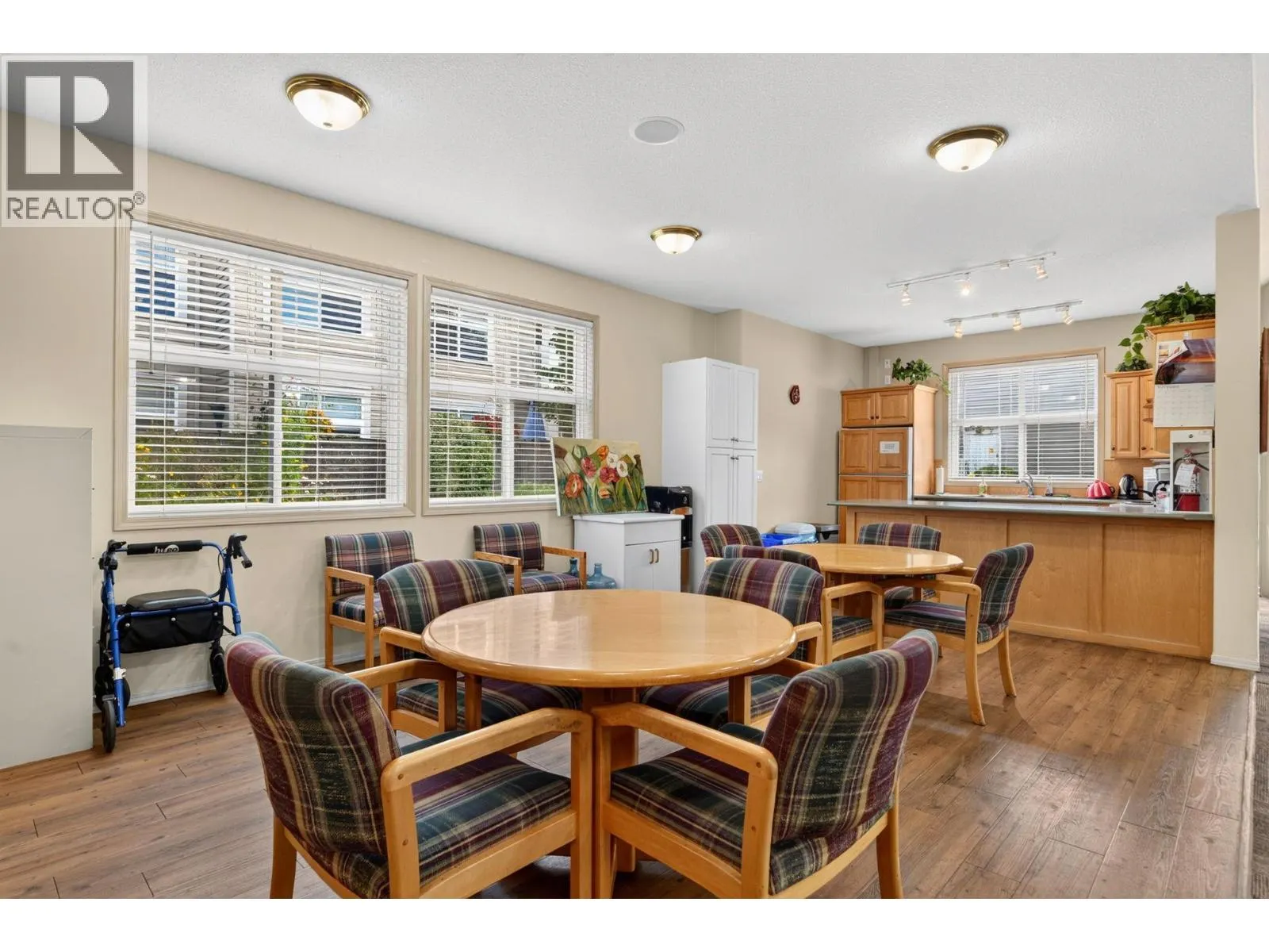 555 Houghton Road Unit# 219