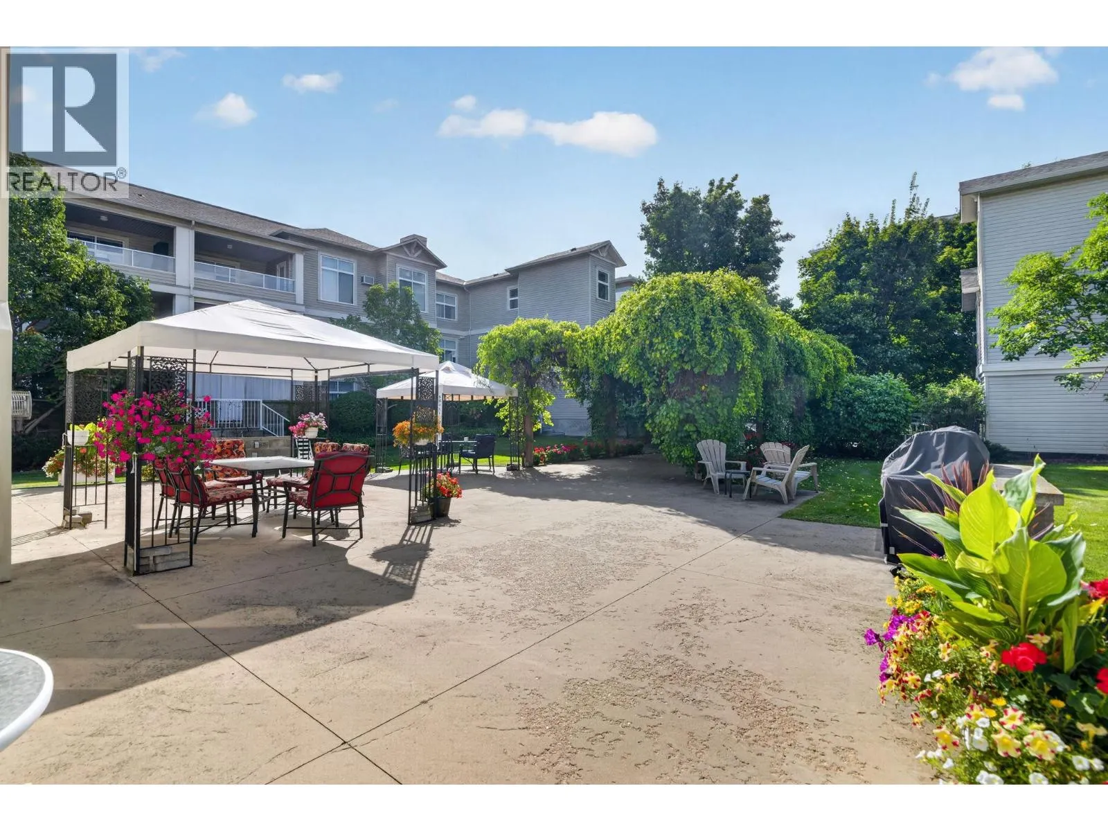 555 Houghton Road Unit# 219