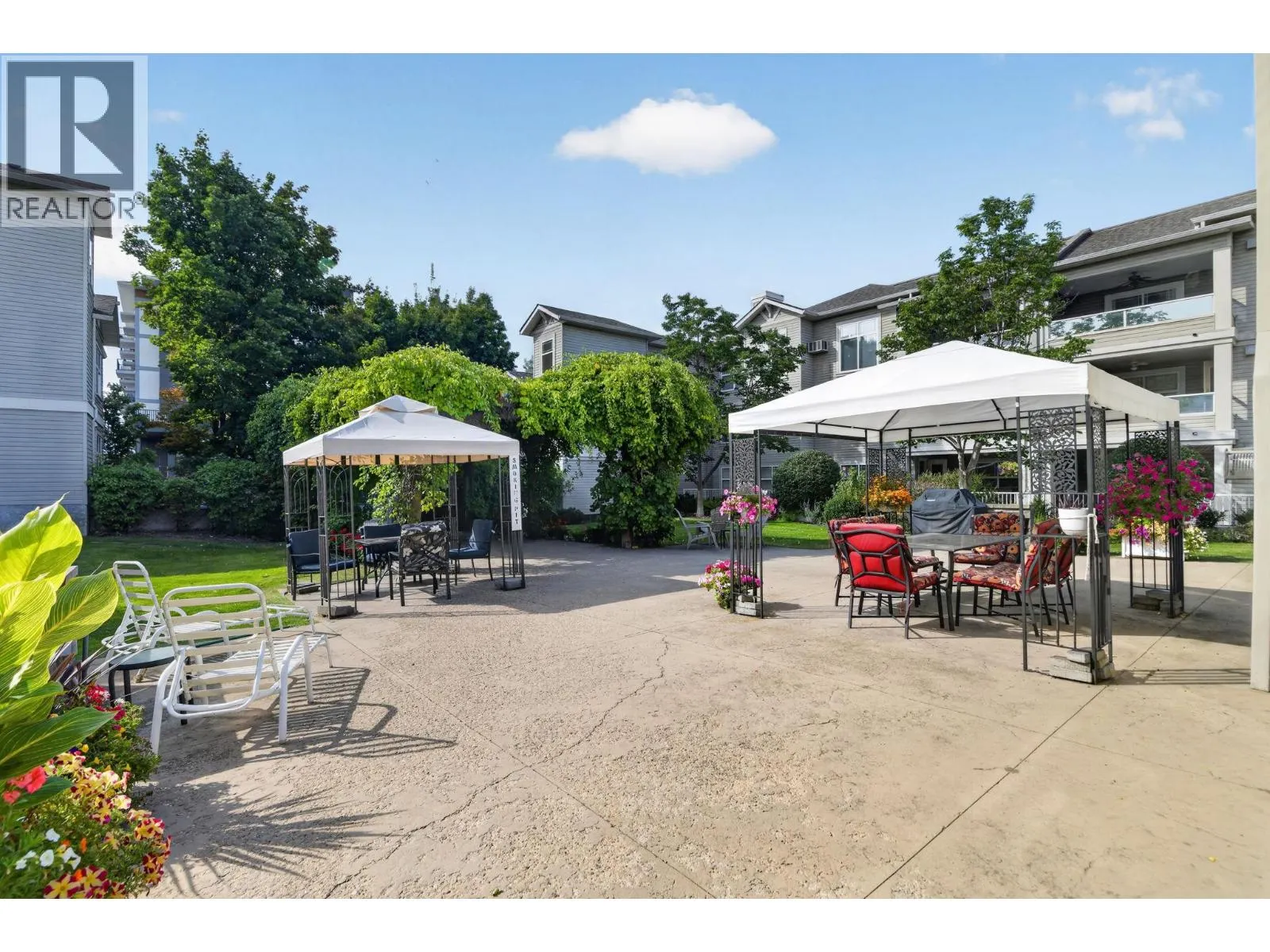 555 Houghton Road Unit# 219