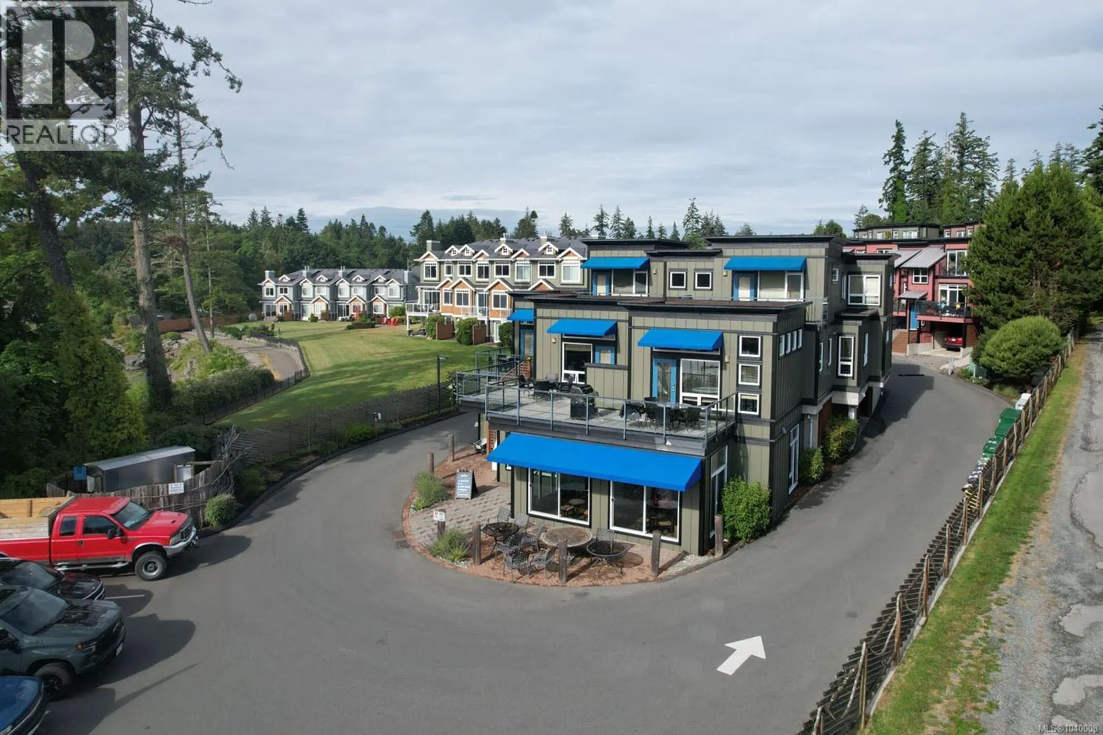 1&2 6971 West Coast Rd