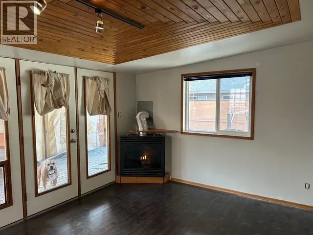 525 Central Avenue