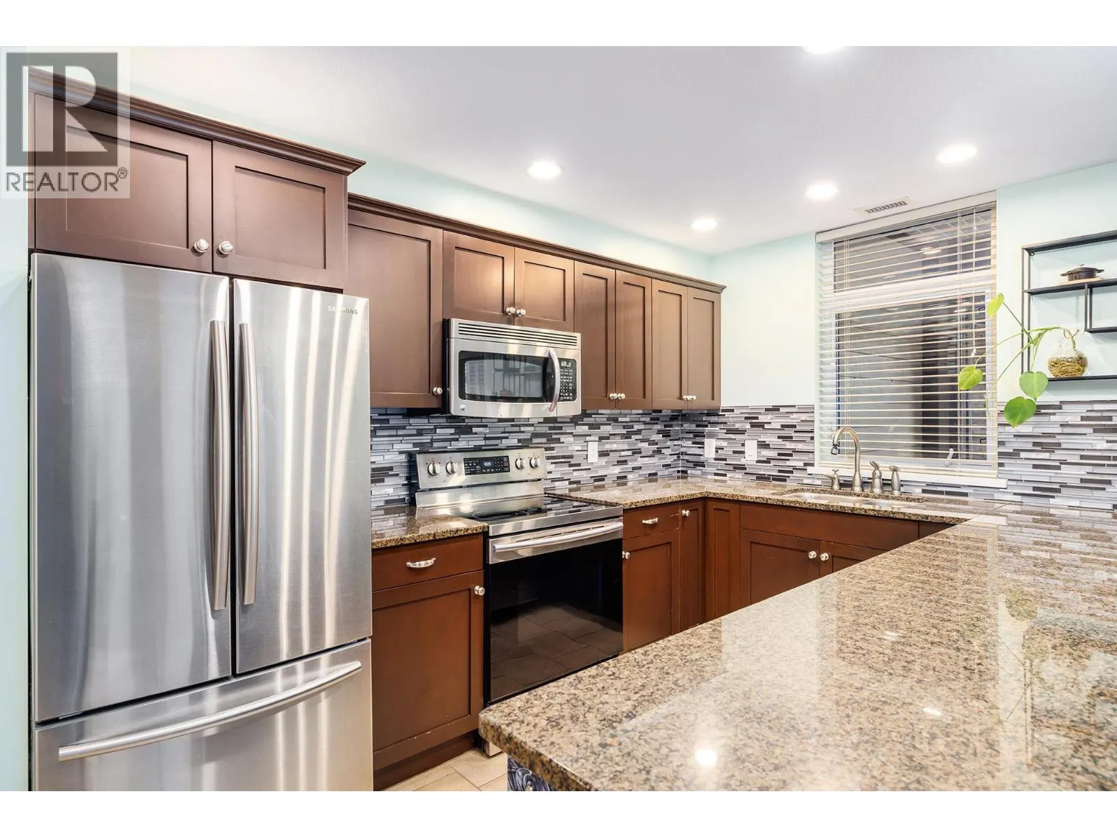 3833 Brown Road Unit# 1102