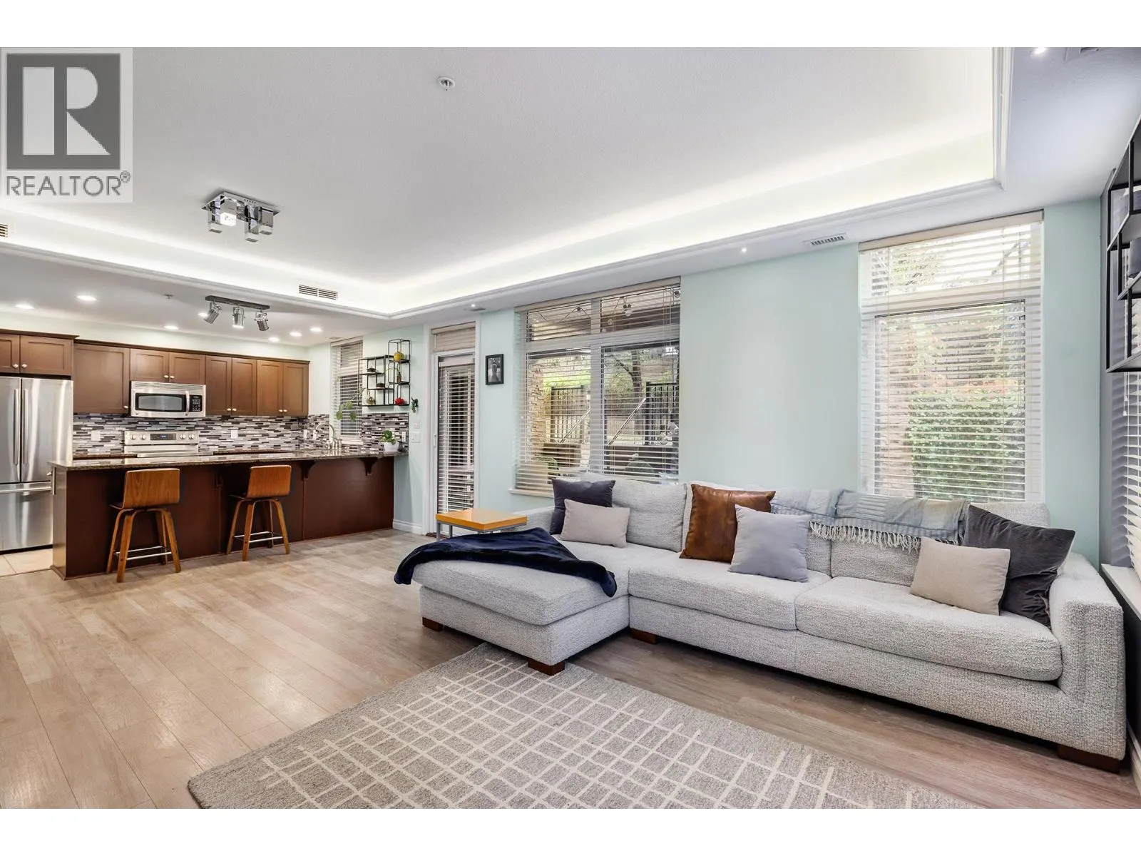 3833 Brown Road Unit# 1102