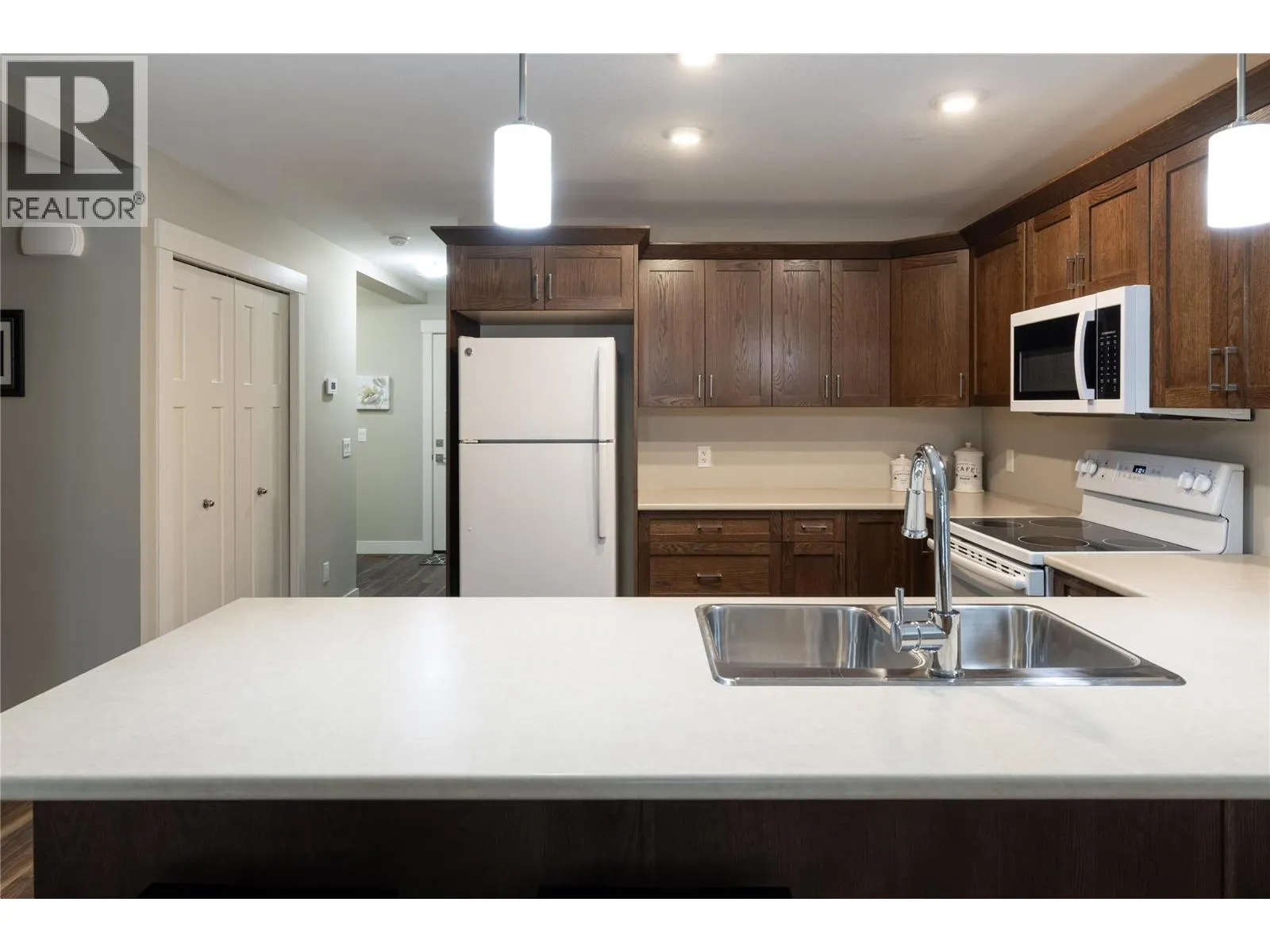 2100 55 Avenue Unit# 56
