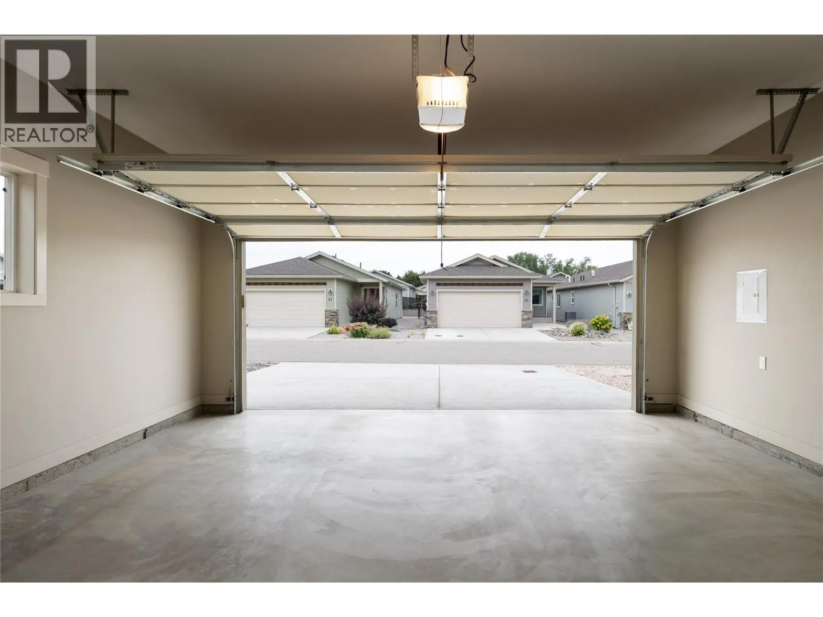 2100 55 Avenue Unit# 56