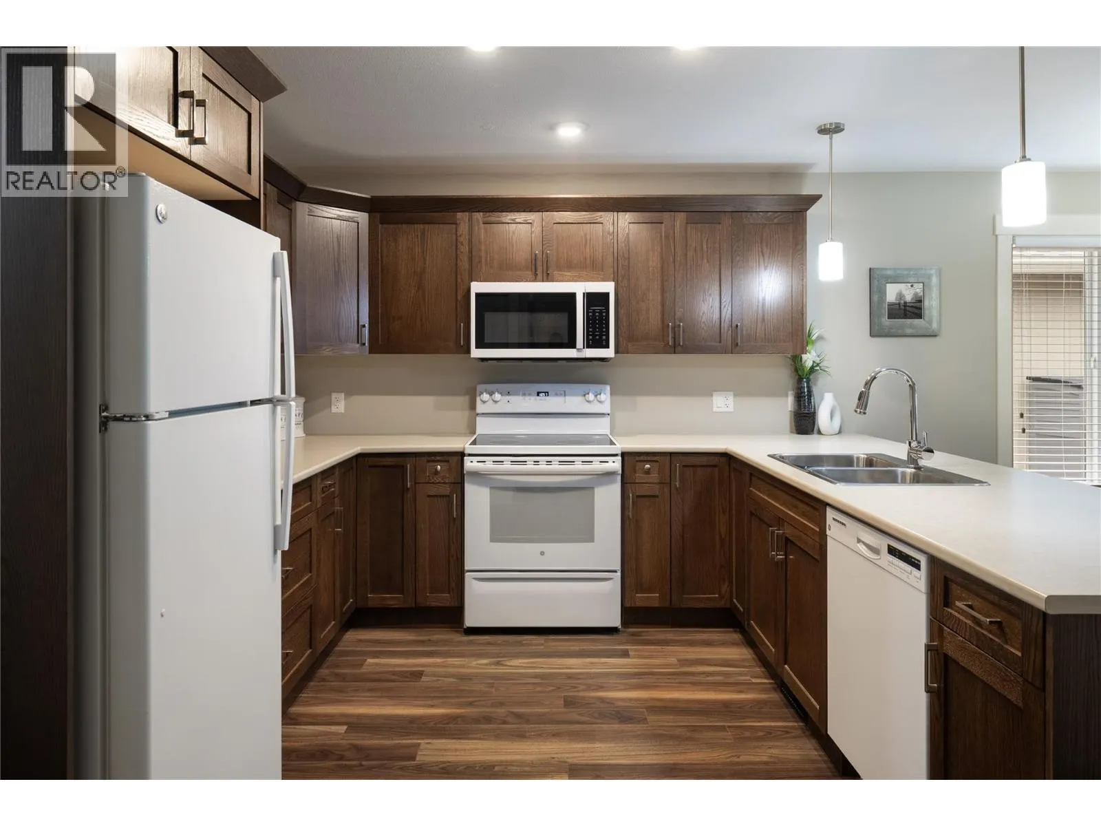 2100 55 Avenue Unit# 56
