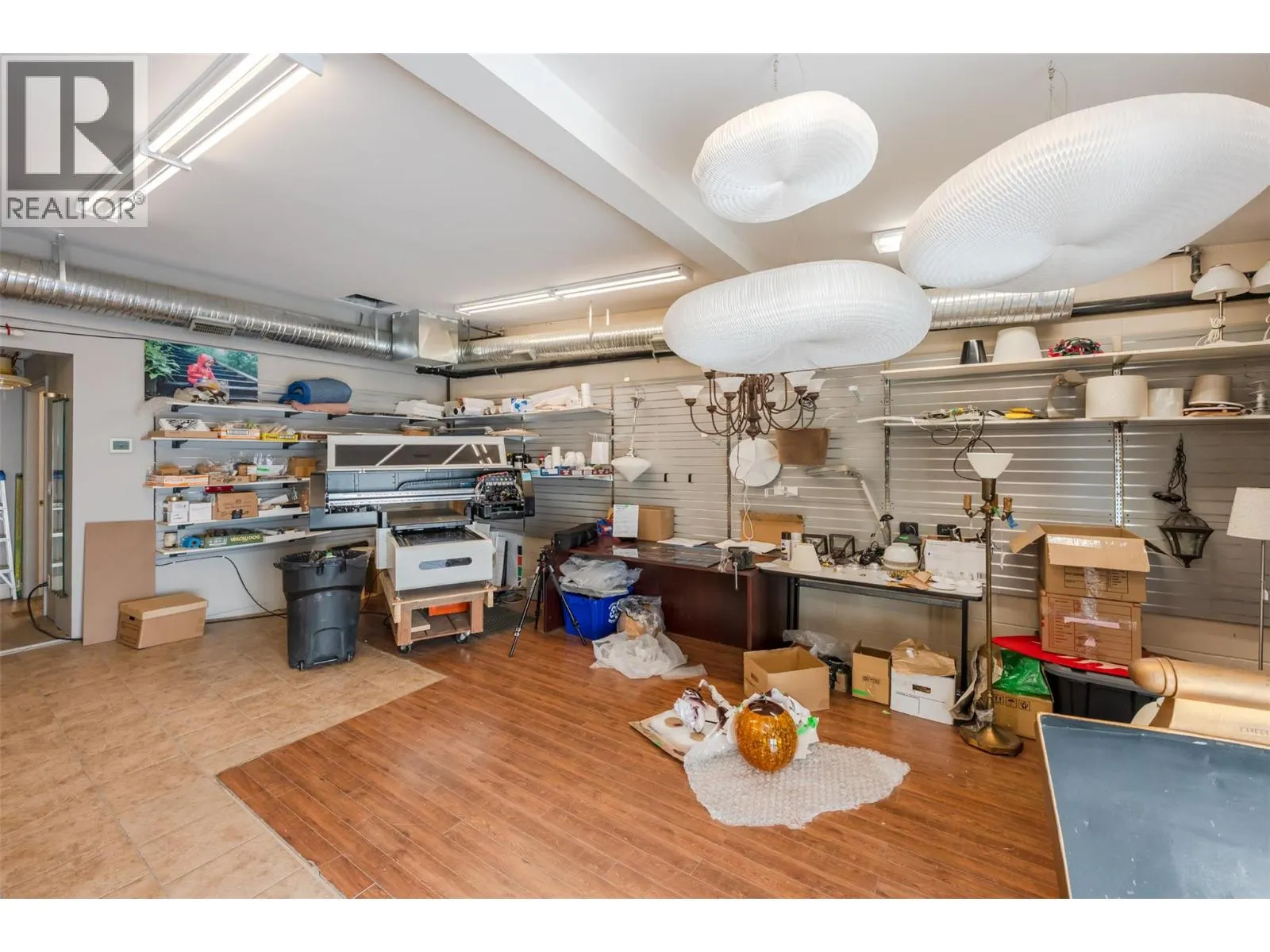 10109 Main Street