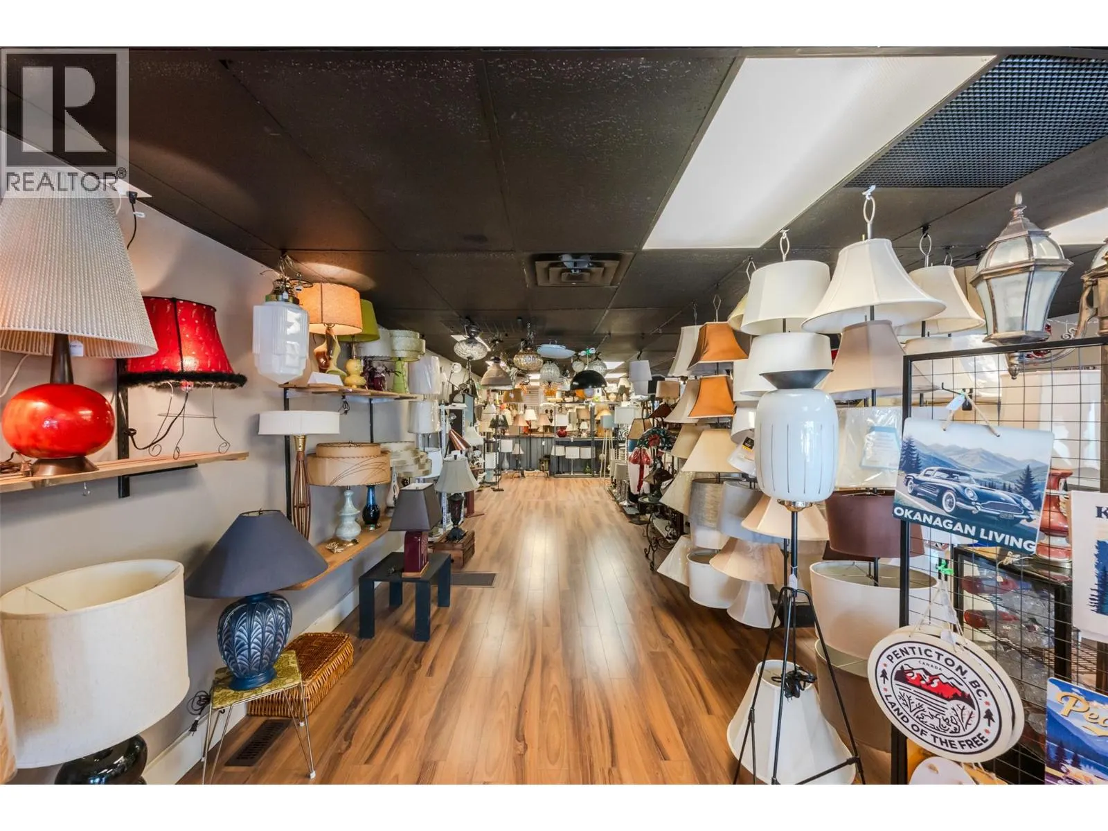 10109 Main Street