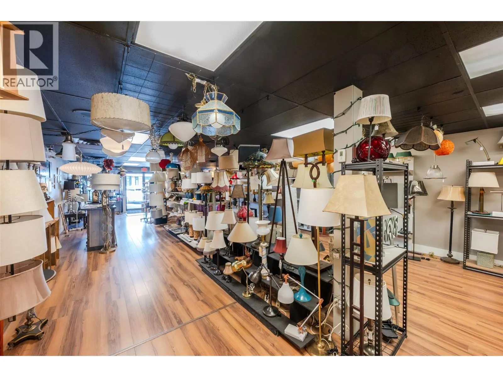 10109 Main Street