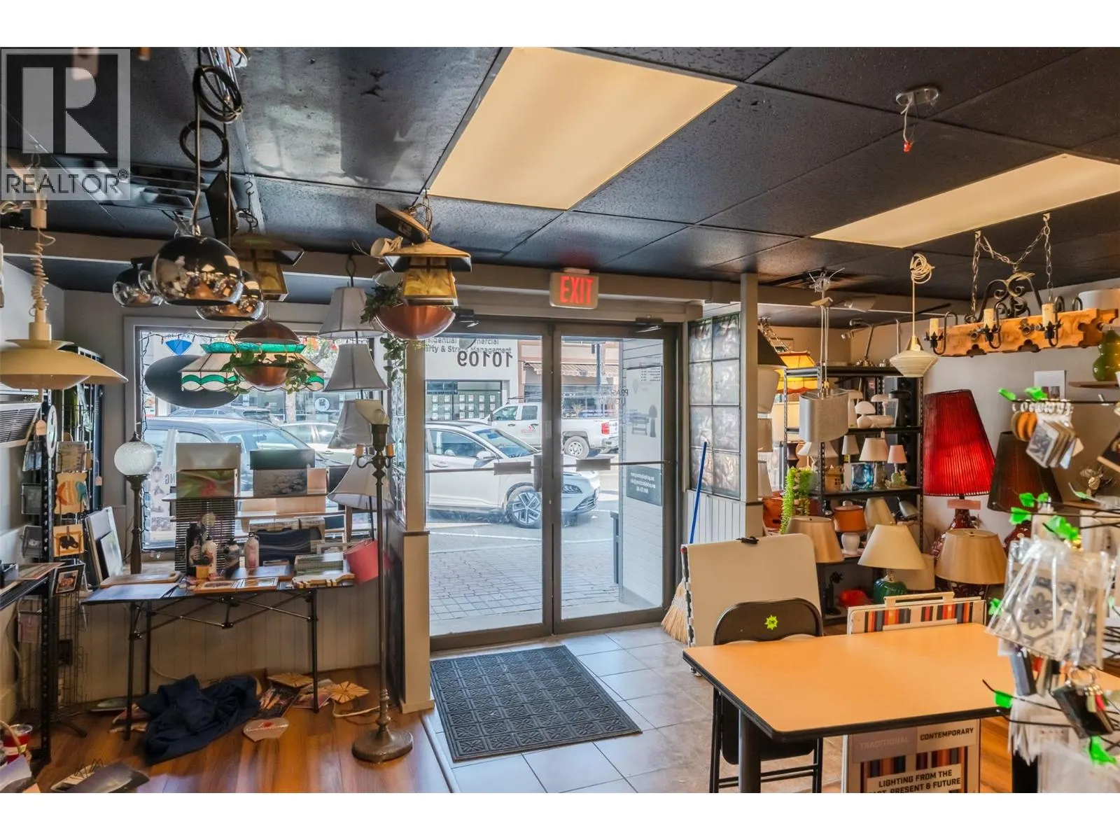 10109 Main Street