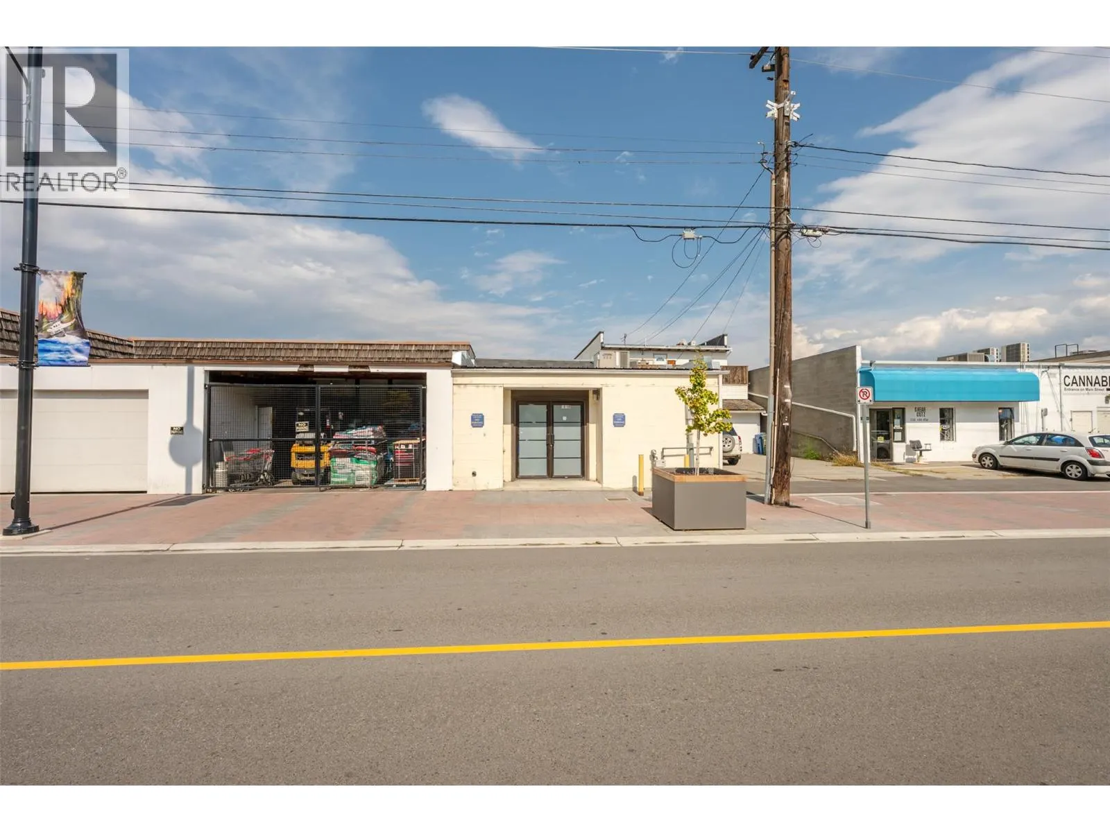 10109 Main Street