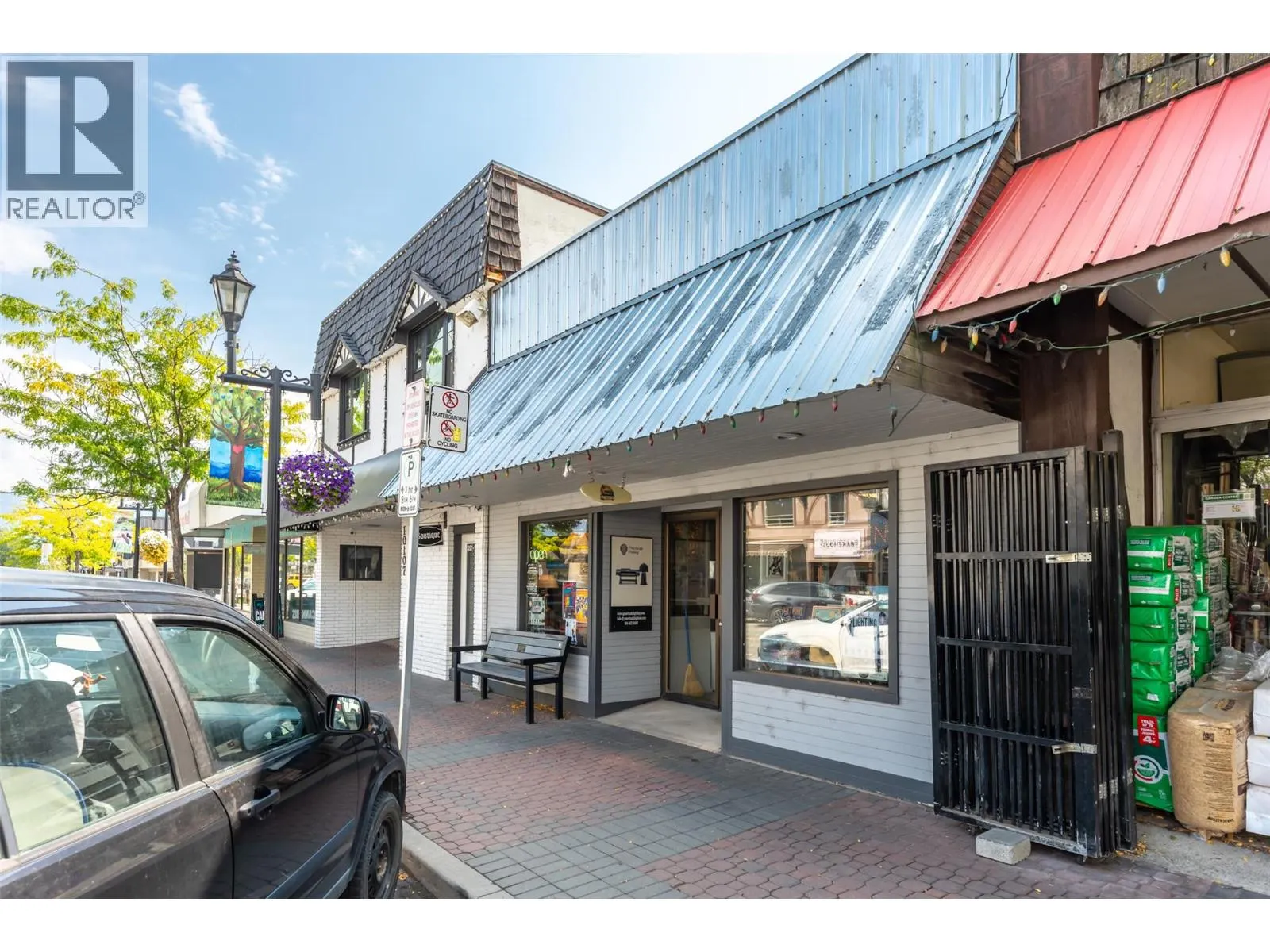 10109 Main Street