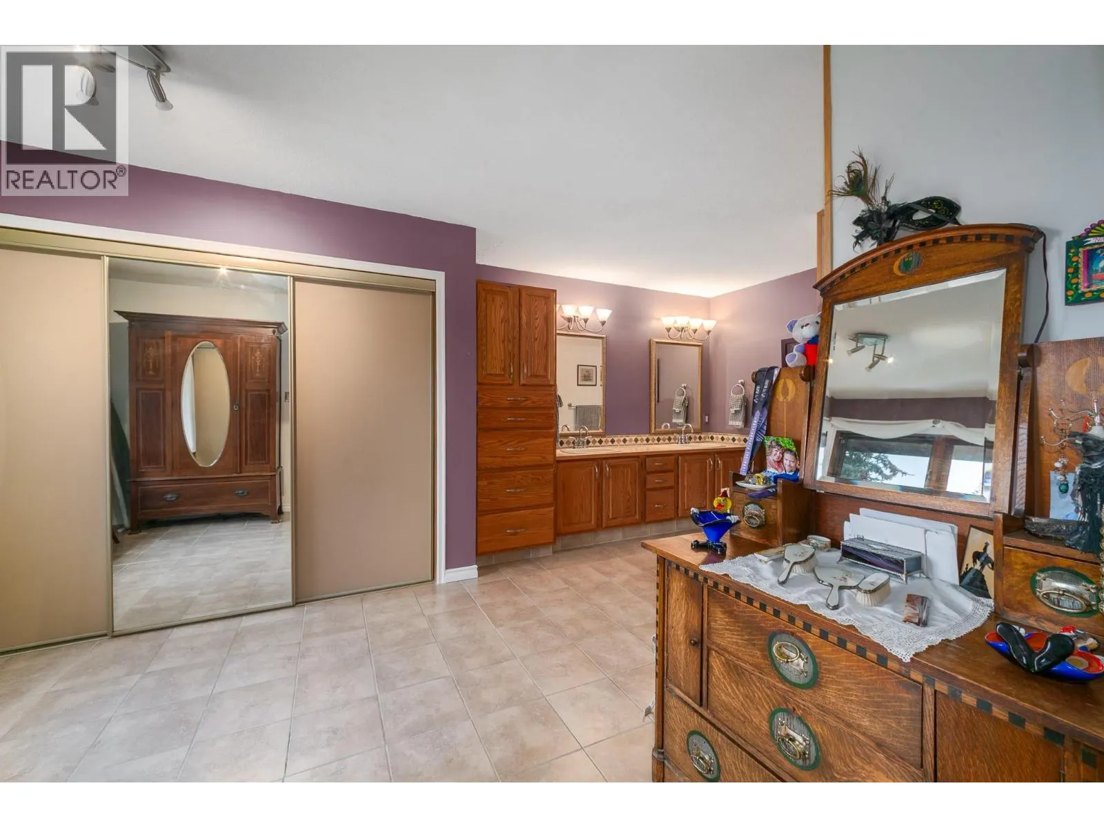 771 Cassiar Court