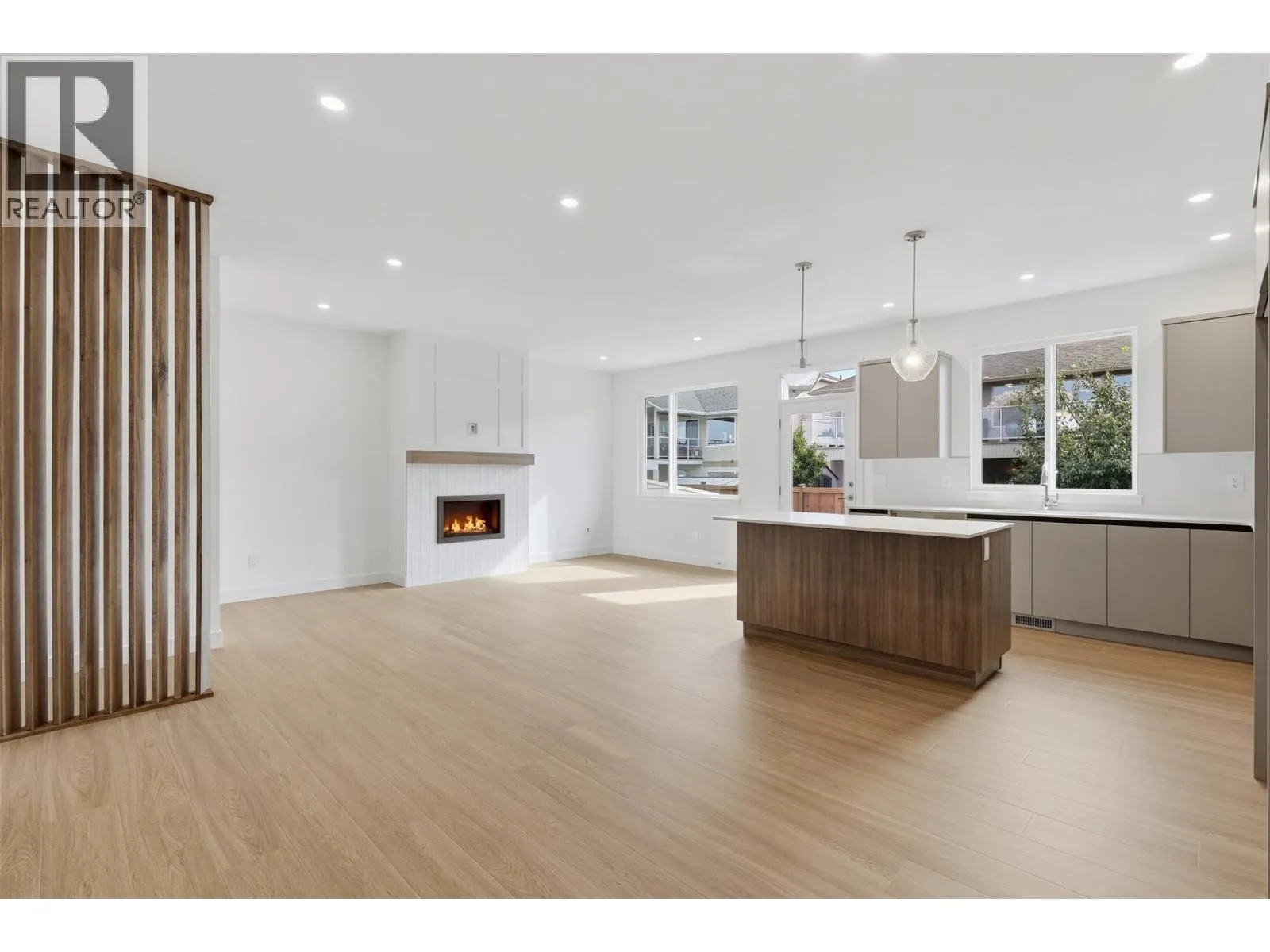 2050 Grasslands Boulevard Unit# 135
