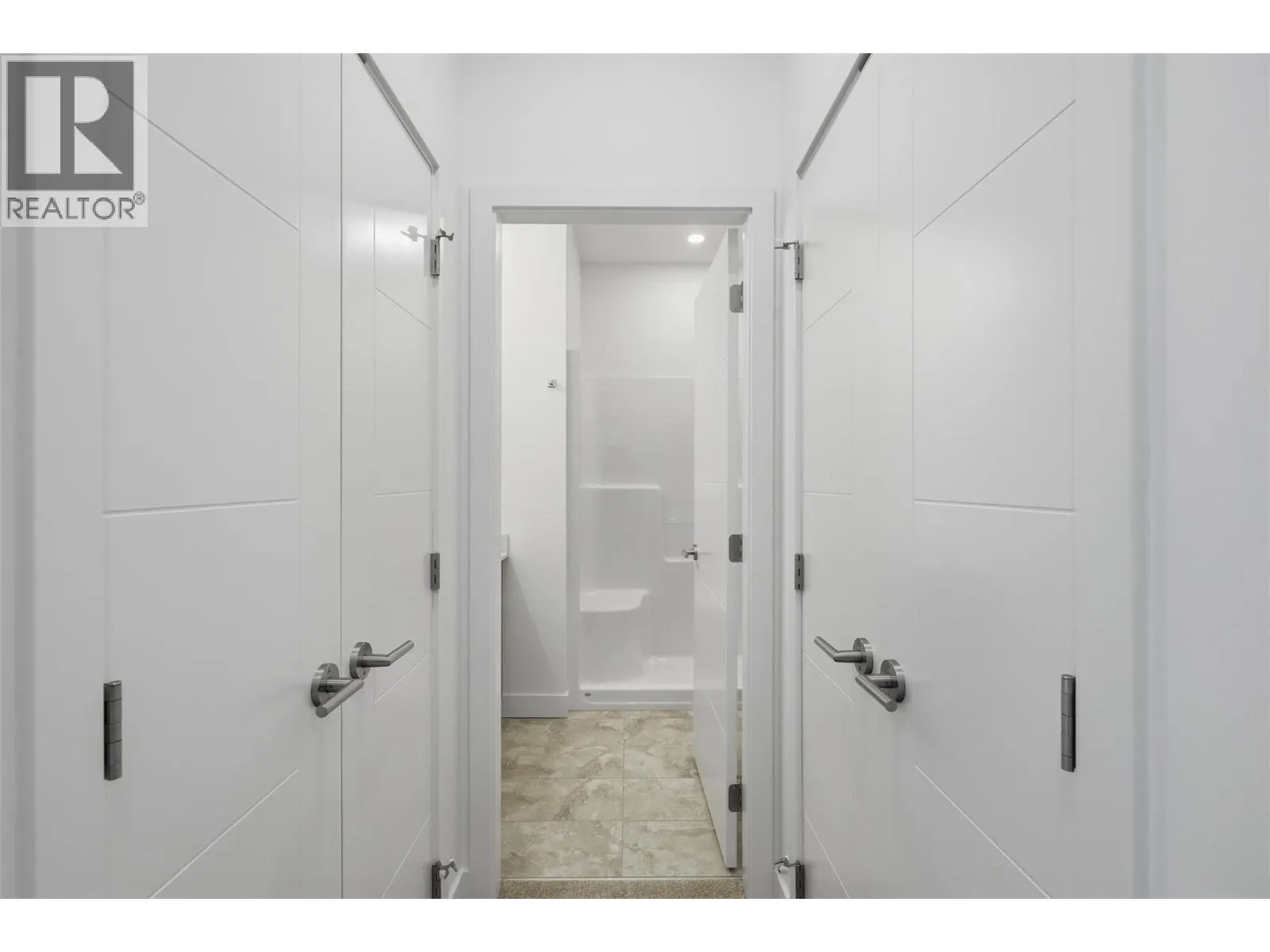 2050 Grasslands Boulevard Unit# 135