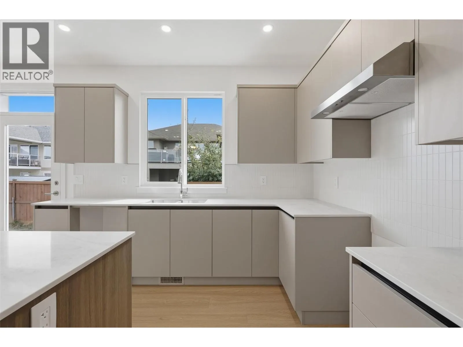 2050 Grasslands Boulevard Unit# 135