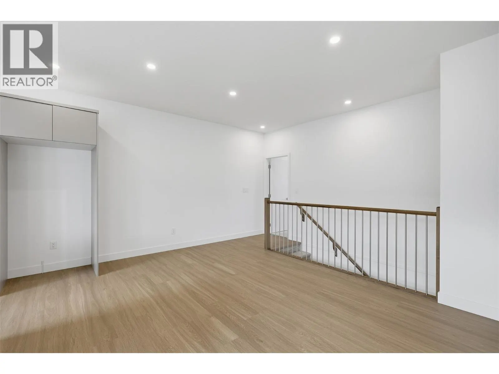 2050 Grasslands Boulevard Unit# 135