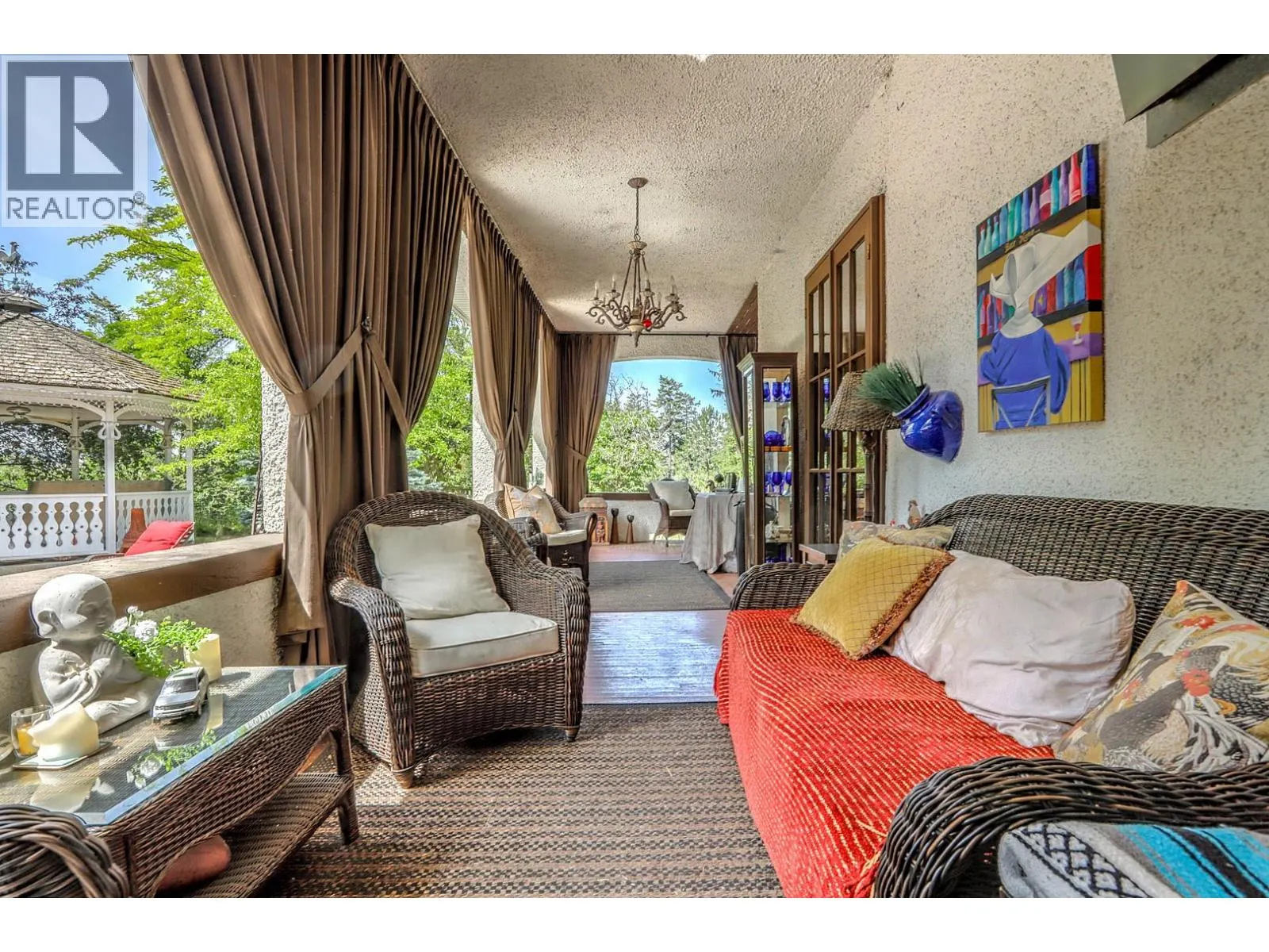 5482 Silver Star Road
