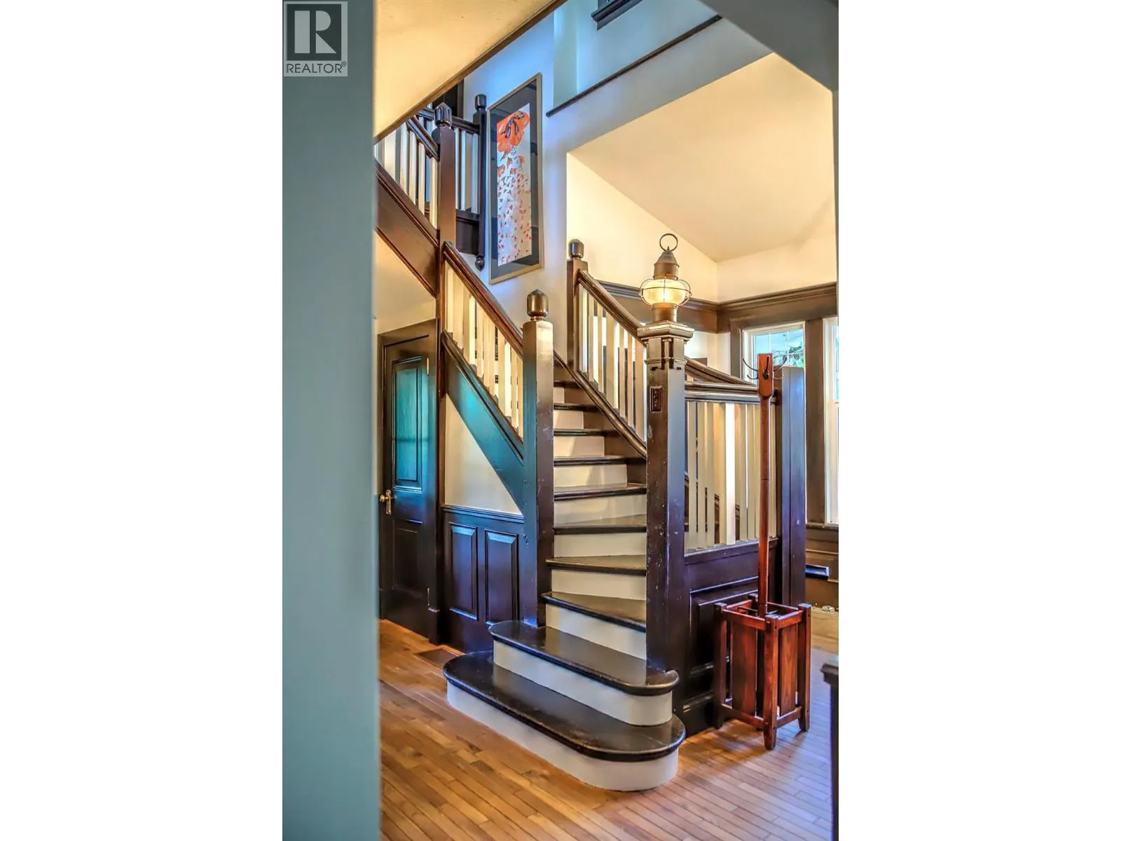 5482 Silver Star Road