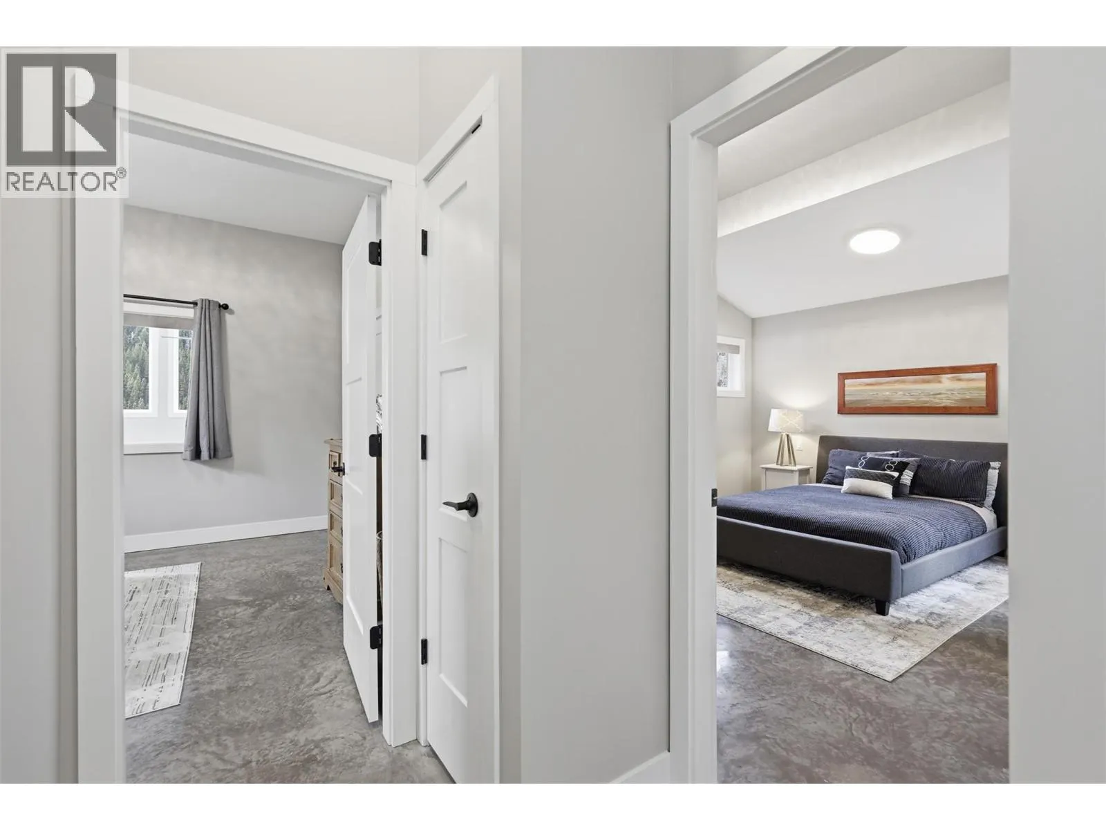 2533 Mountain View Drive