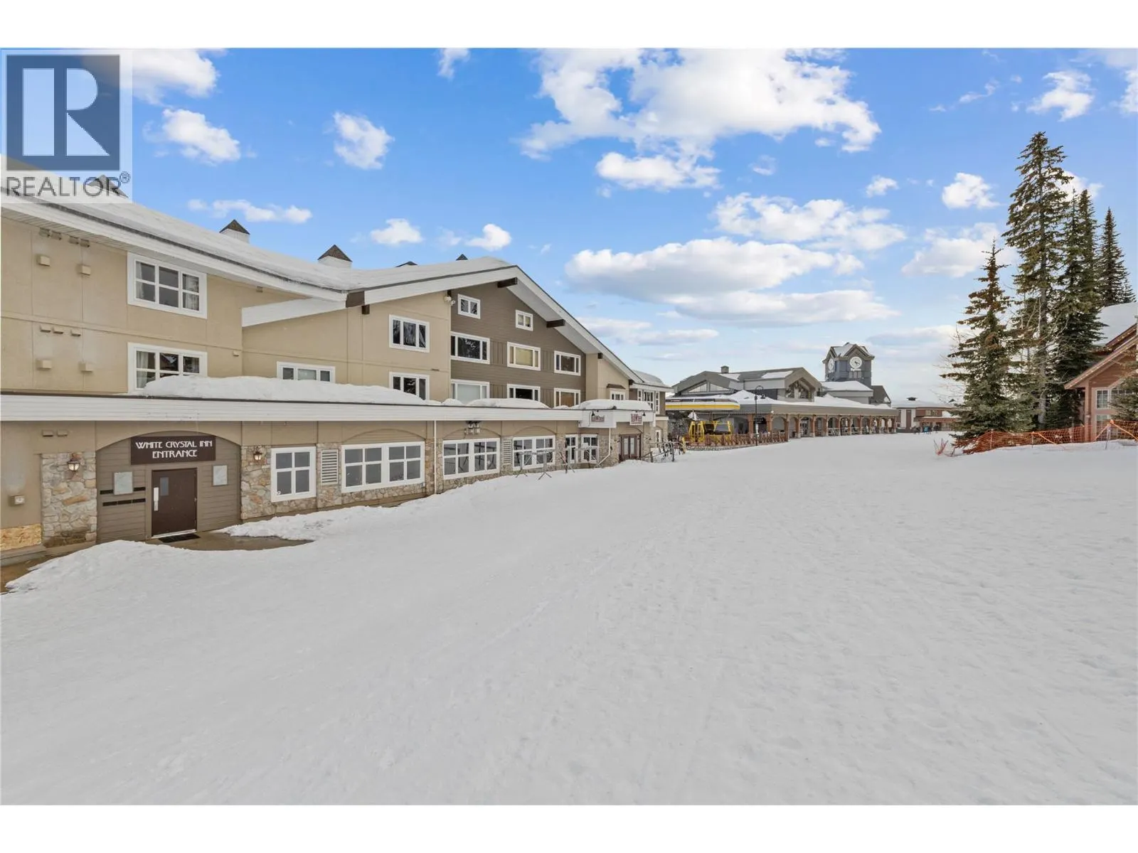 5275 Big White Road Unit# 215