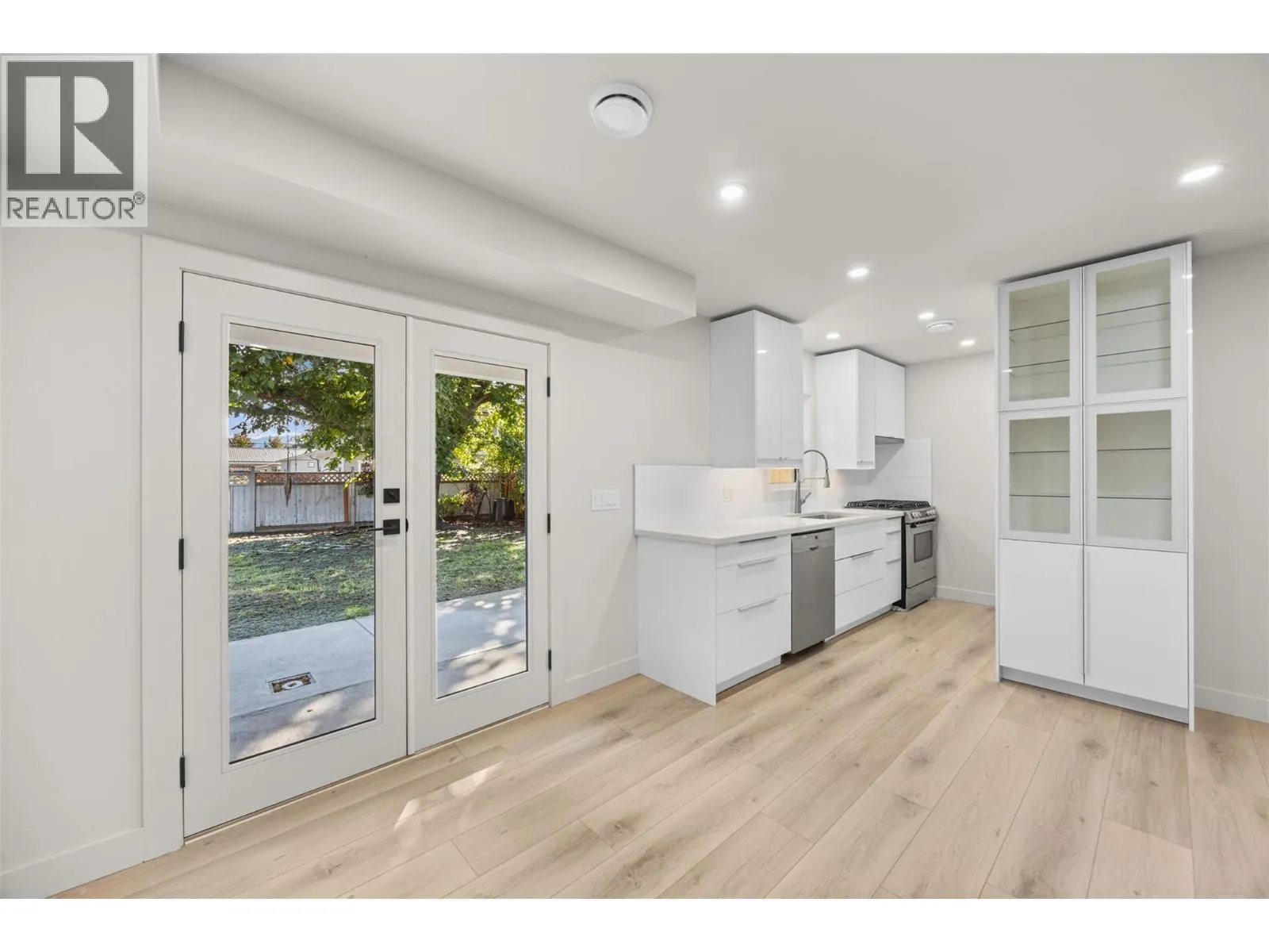 4141 San Clemente Avenue