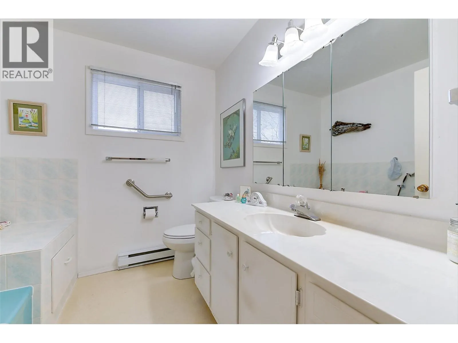 3963 Angus Drive