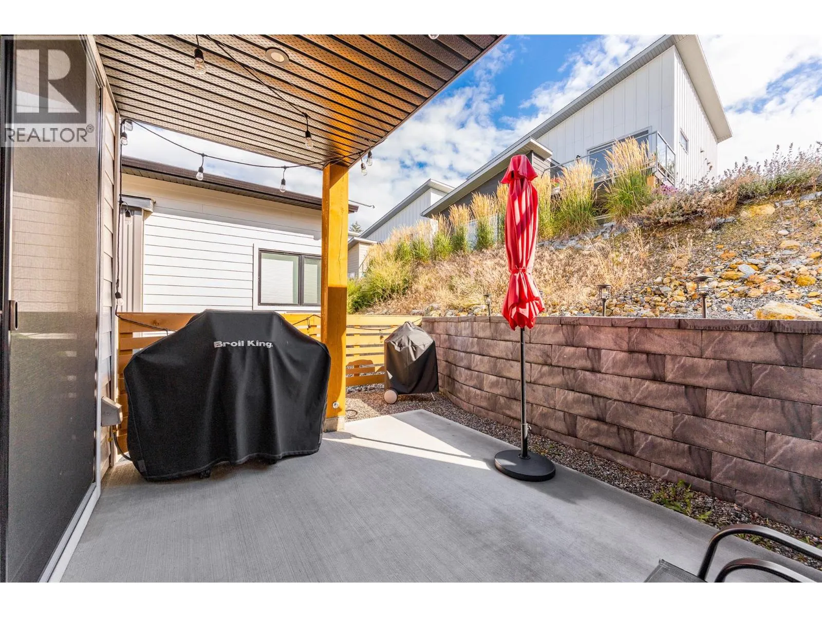 1863 Grey Owl Court